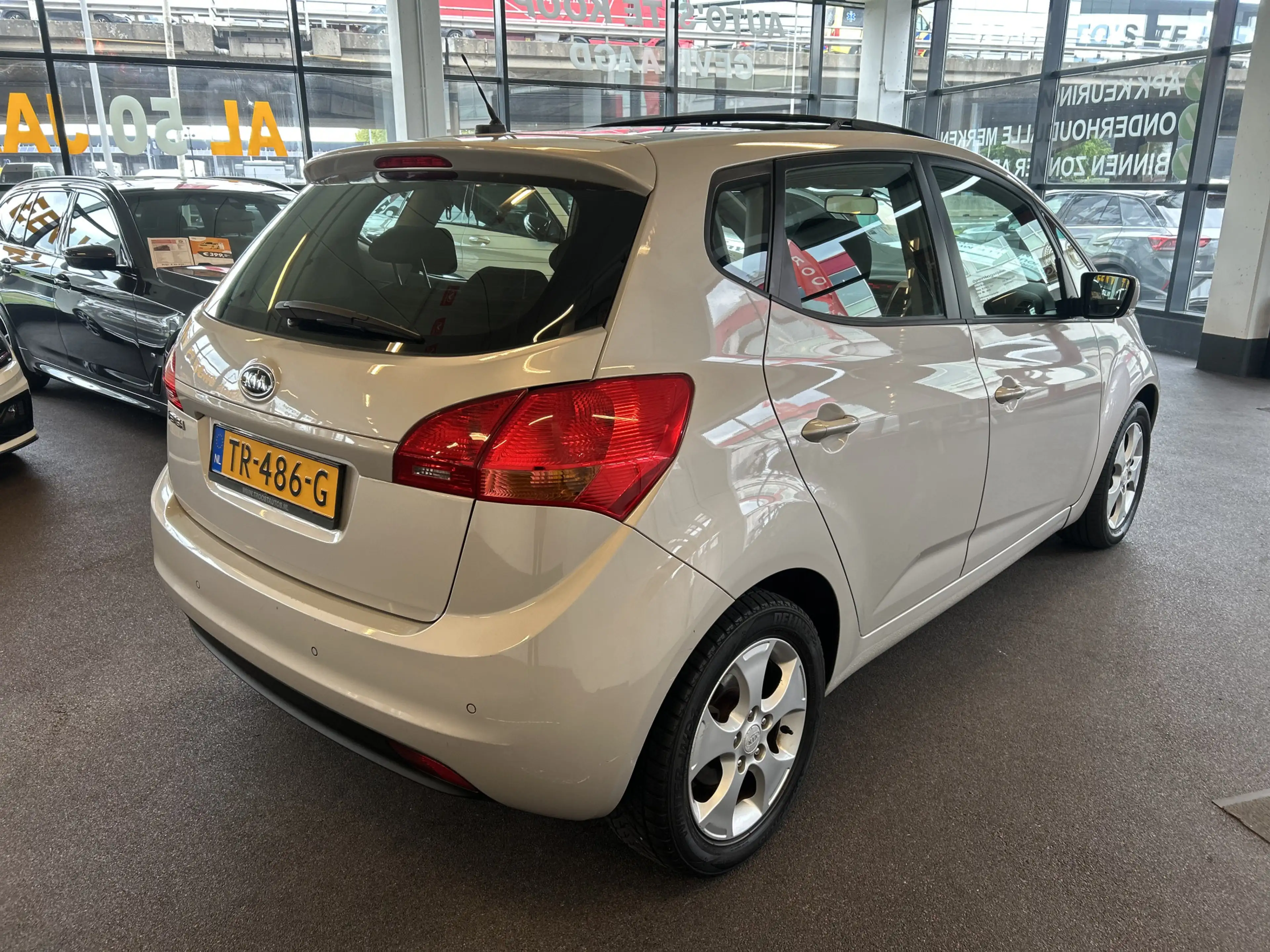 Kia Venga 1.6 CVVT X-ecutive Automaat | Panoramadak | Cruise — photo 7