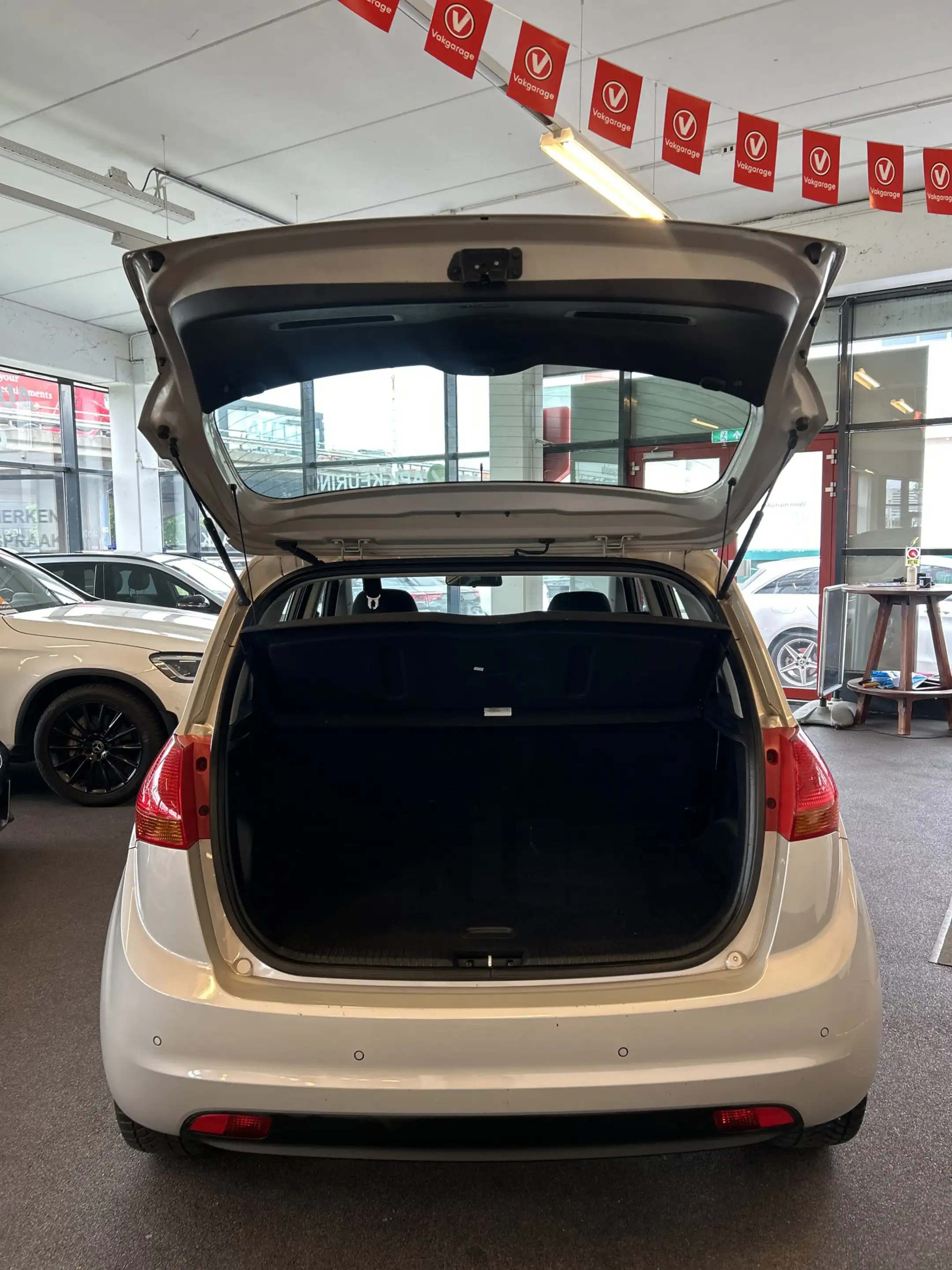 Kia Venga 1.6 CVVT X-ecutive Automaat | Panoramadak | Cruise — photo 11
