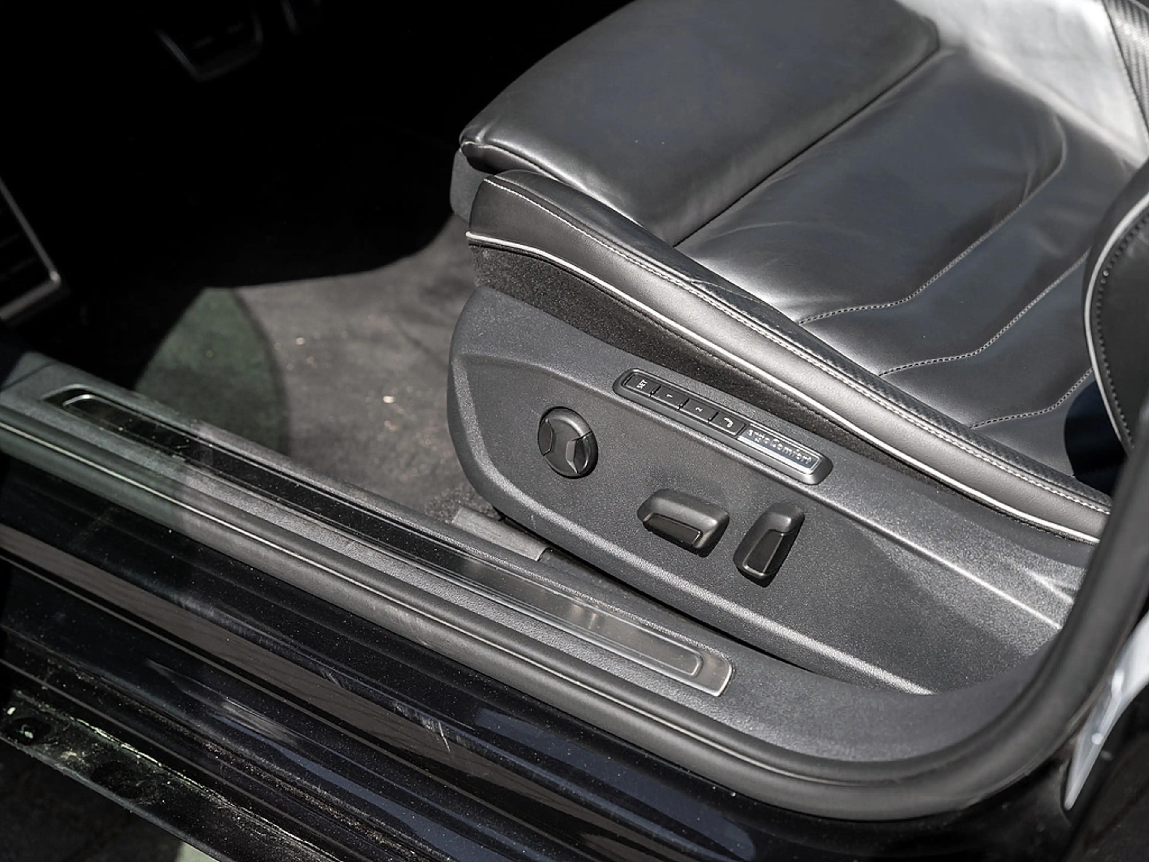 Volkswagen Arteon Shooting Brake 2.0 TDI R-Line DSG AHK — photo 15
