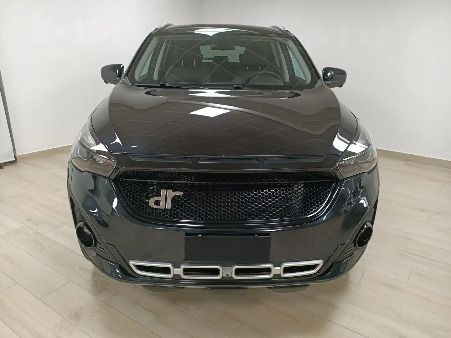 DR Automobiles DR F35 S1 1.5 Turbo Bi-Fuel GPL Zwart - 2
