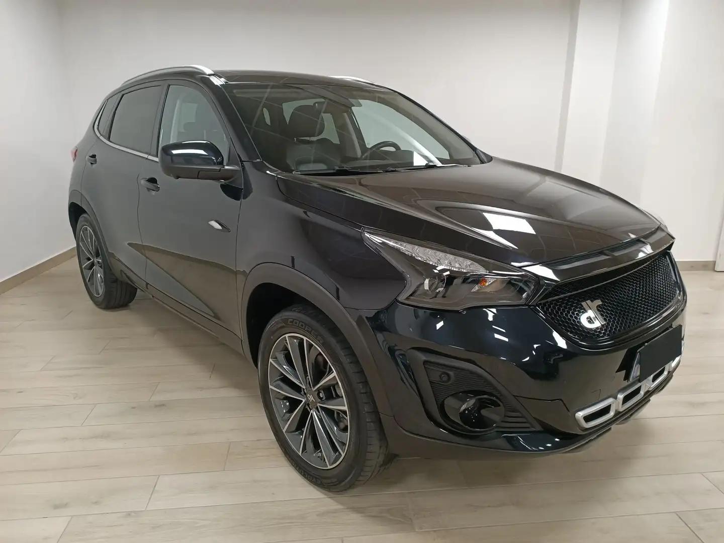 DR Automobiles DR F35 S1 1.5 Turbo Bi-Fuel GPL Zwart - 1