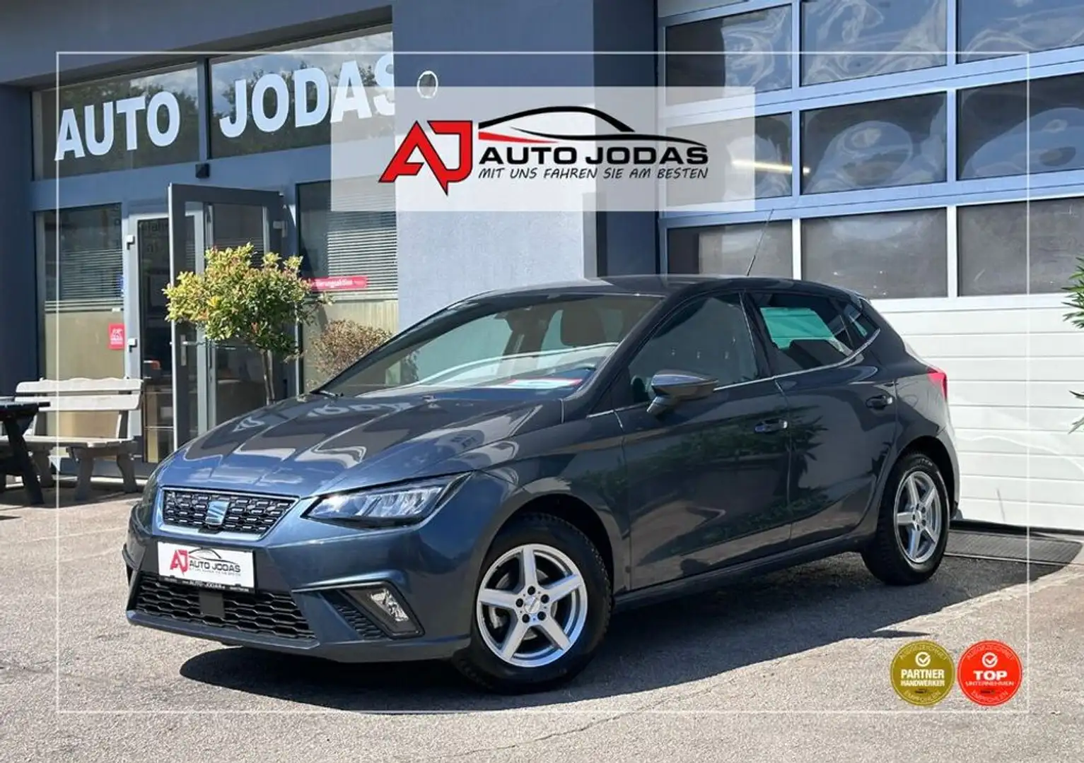 SEAT Ibiza 1.0 Eco TSI Xcellence **Keyless/Spurass.** Gris - 1