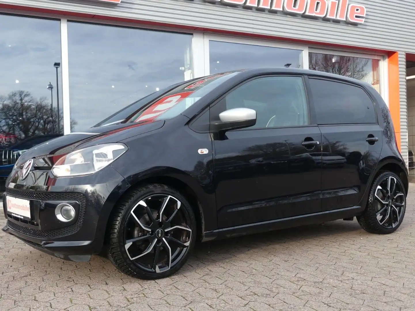 Volkswagen up! street up! Leder*Schiebedach*SHZ Černá - 1