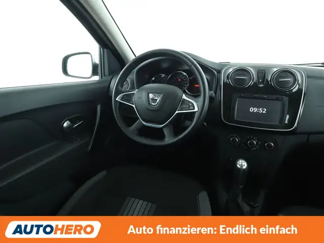 Dacia Sandero view 13