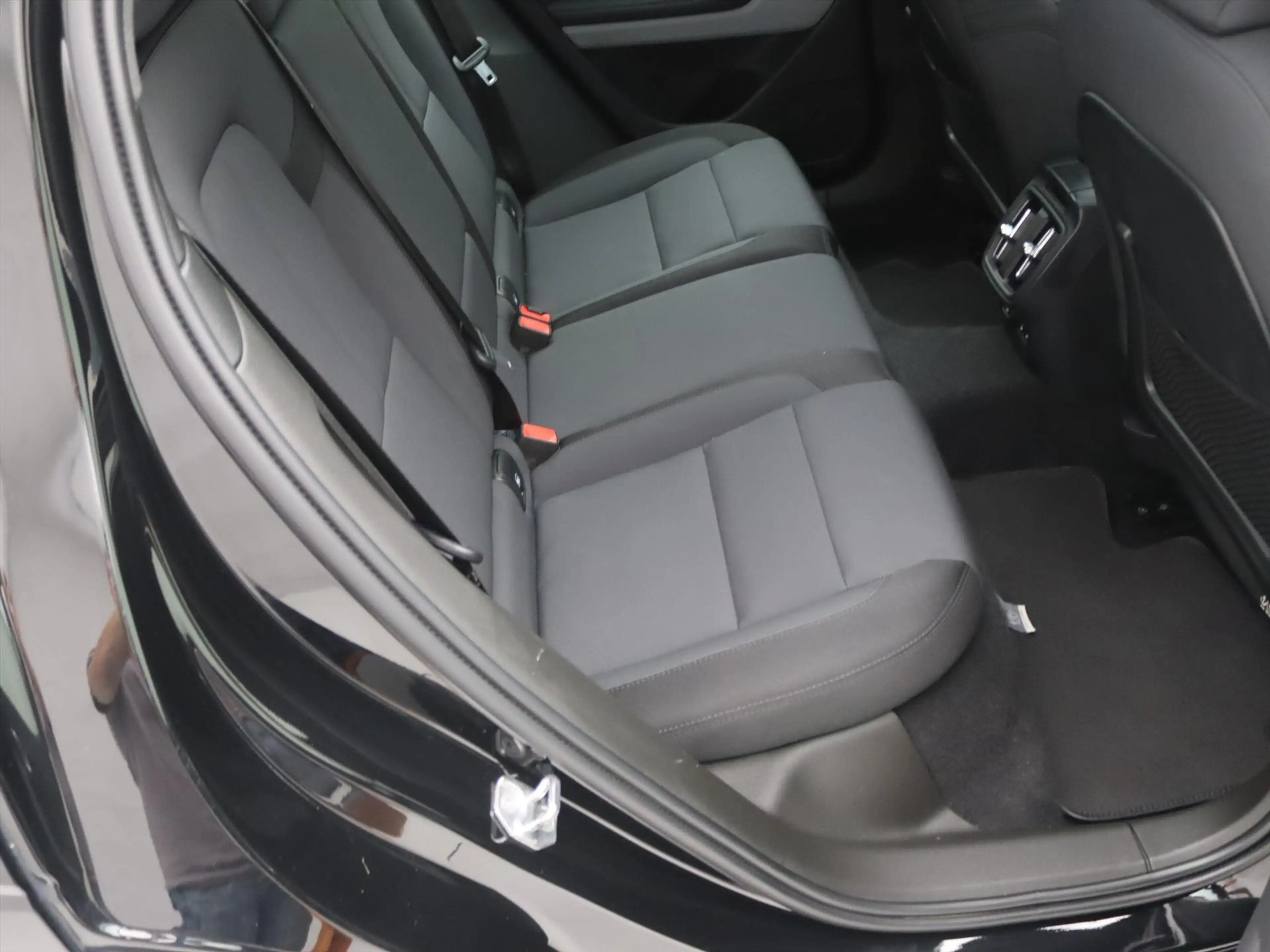 Polestar 2 Long Range Dual Motor 408pk 78kWh 90,1% SoH [ TREK — photo 15