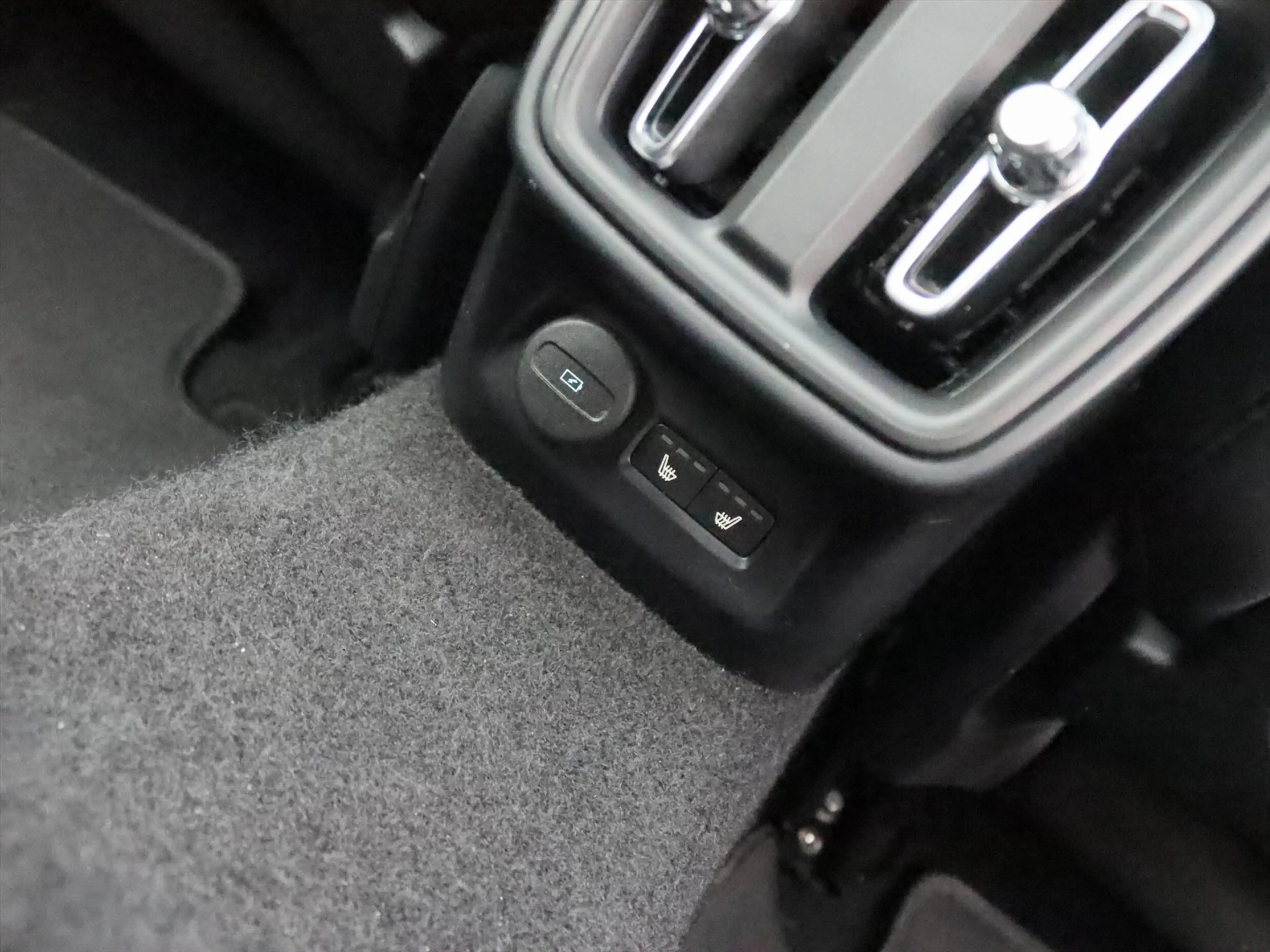 Polestar 2 Long Range Dual Motor 408pk 78kWh 90,1% SoH [ TREK — photo 28