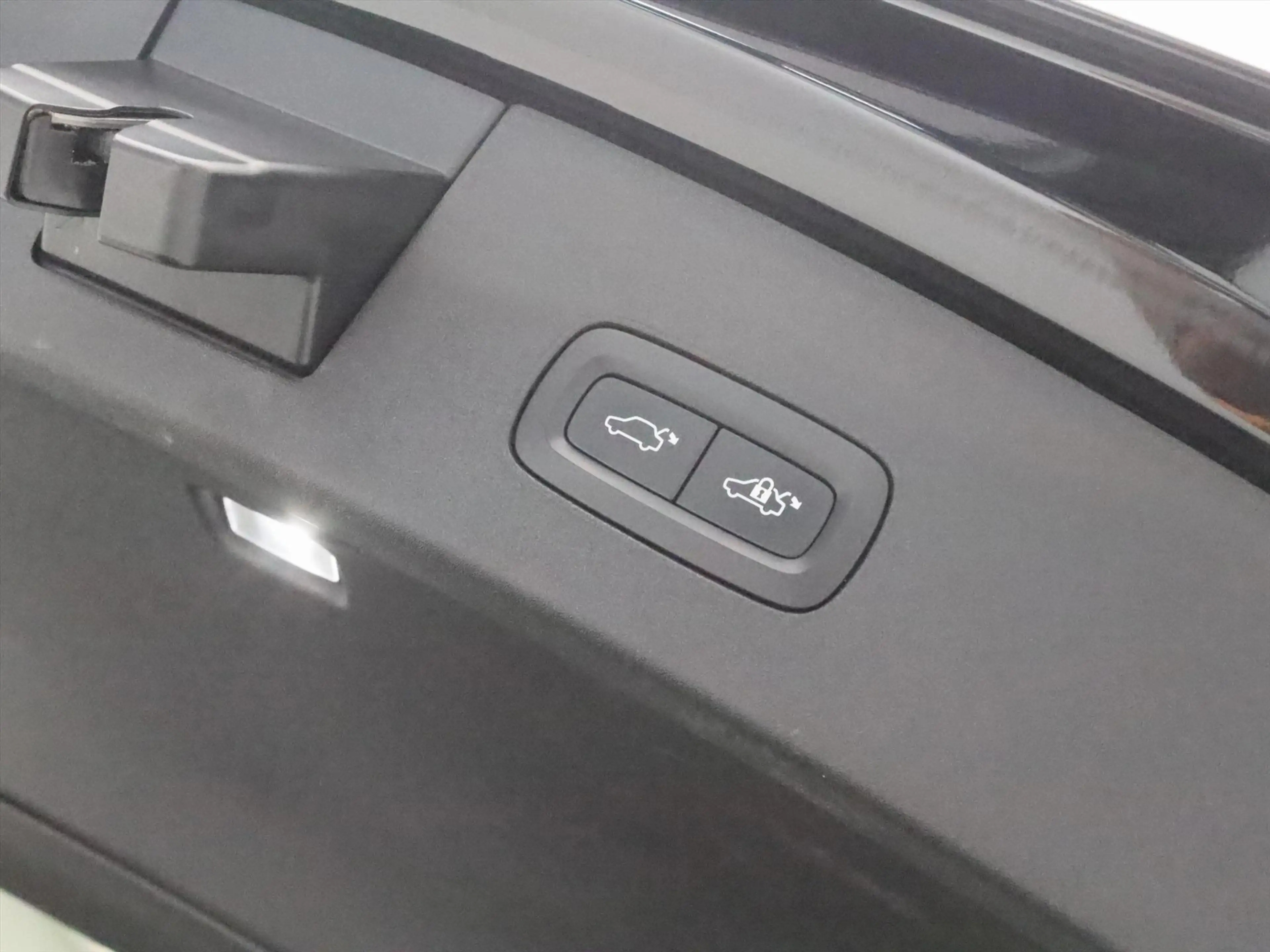 Polestar 2 Long Range Dual Motor 408pk 78kWh 90,1% SoH [ TREK — photo 26