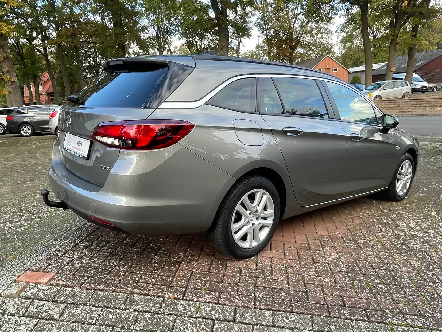 Opel Astra Edition Winterpaket Grau - 2