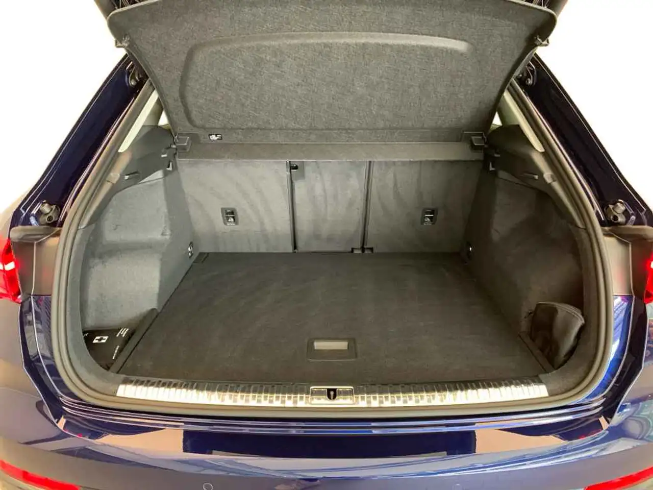 Audi Q3, фото 8