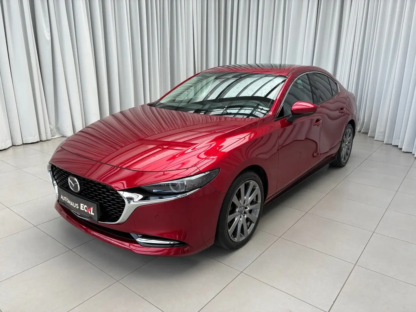 Mazda 3 Sedan X 186 Rot - 2