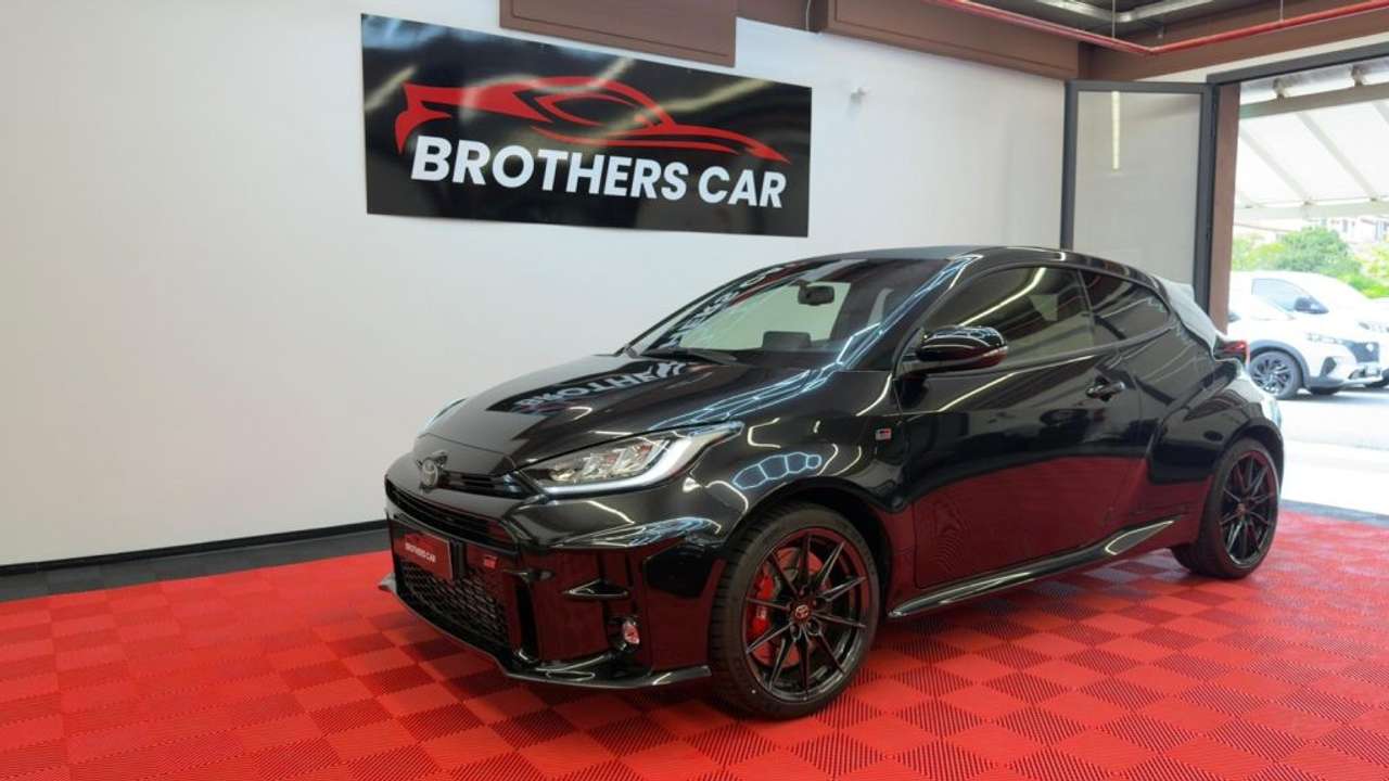 Toyota Yaris 1.6 Turbo GR Yaris Circuit MILLTEK