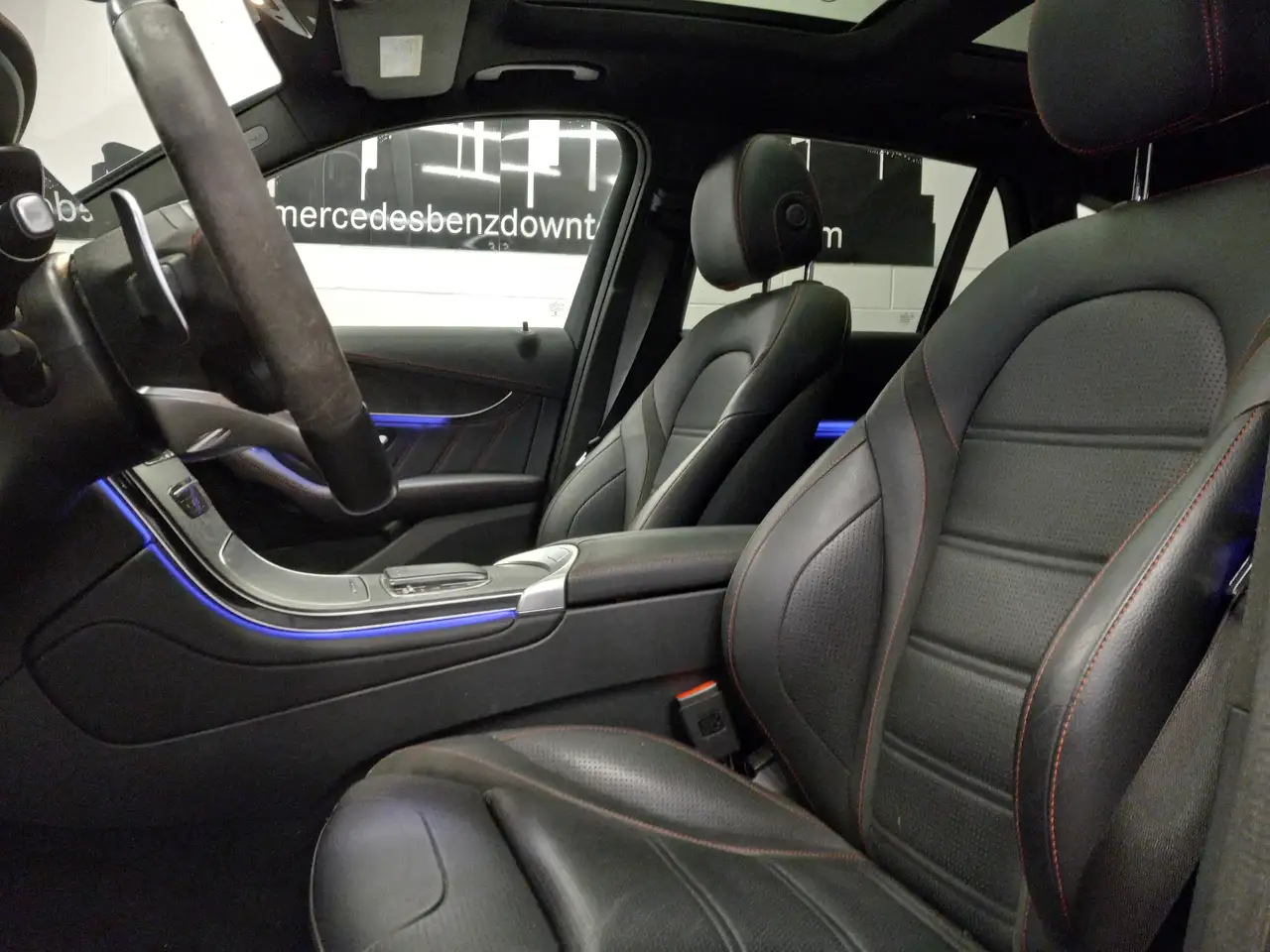 Mercedes-Benz GLC снимка Mercedes-Benz GLC