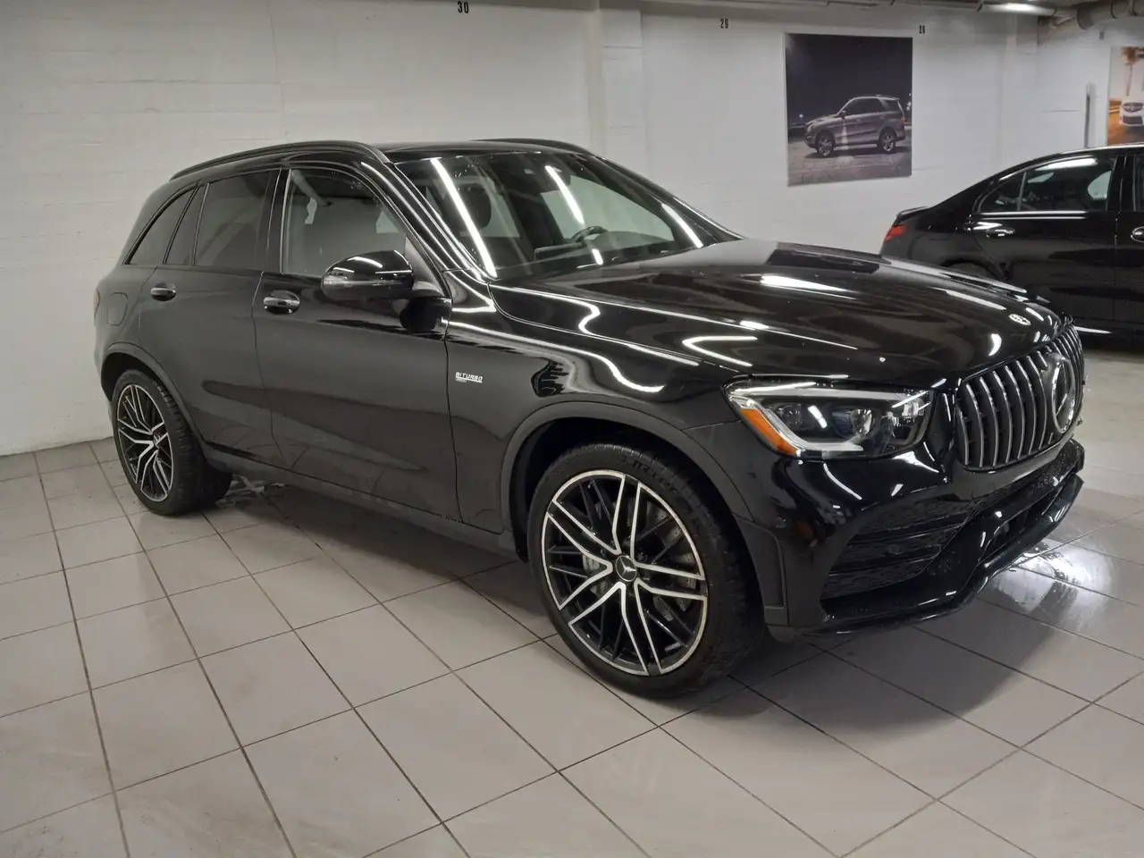 Mercedes-Benz GLC снимка Mercedes-Benz GLC