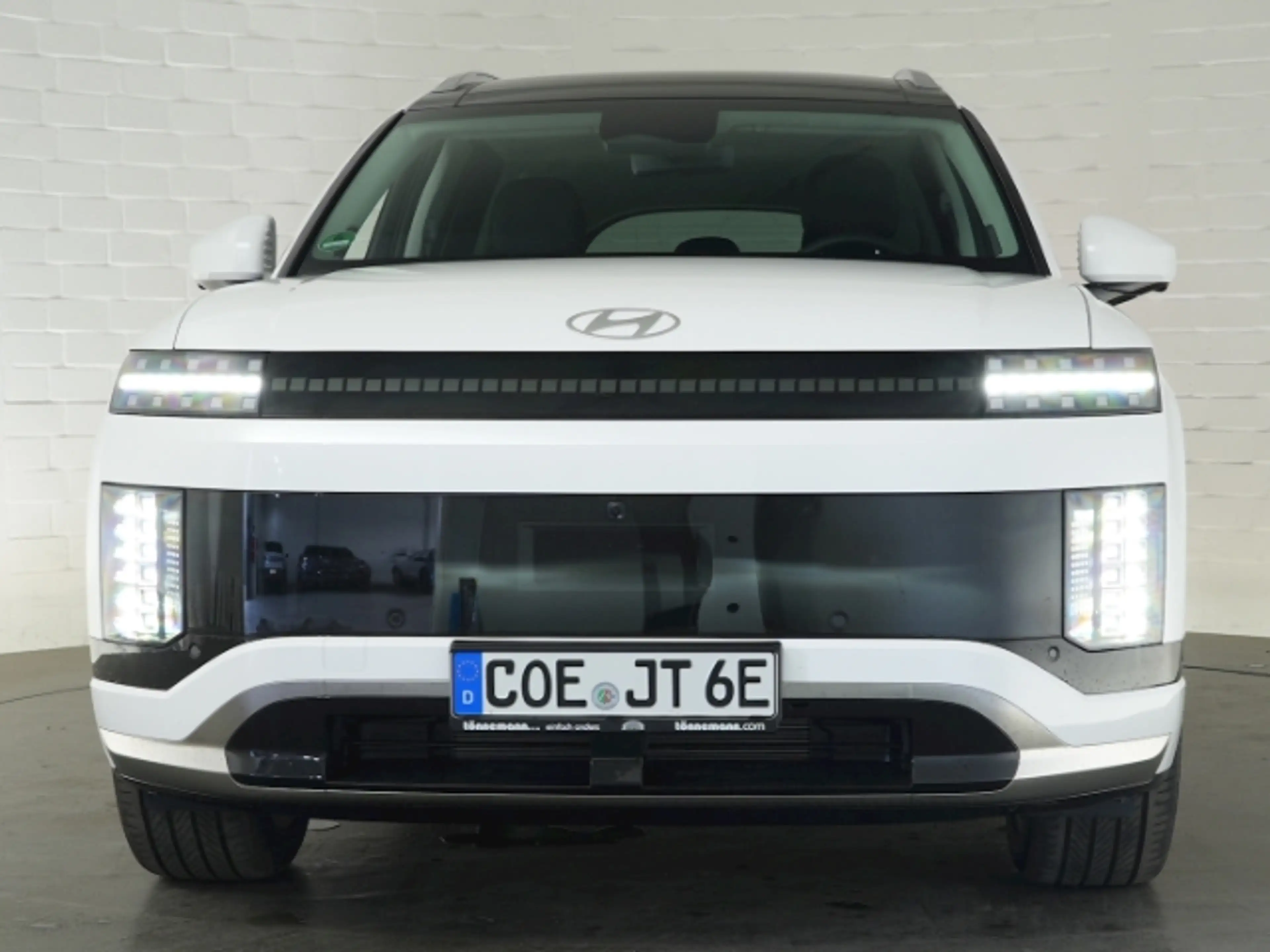 Hyundai IONIQ 9 UNIQ 110kWh 4WD 6-SITZER+NAVI+360 GRAD KAMERA+SITZ — photo 6