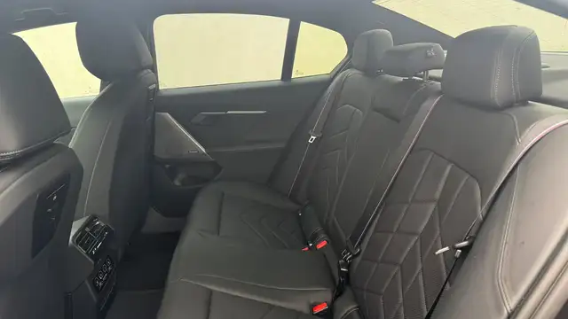 BMW 520 d xDrive Ansicht 16