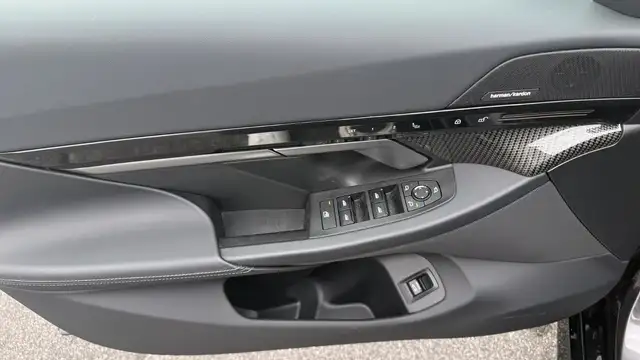 BMW 520 d xDrive Ansicht 14