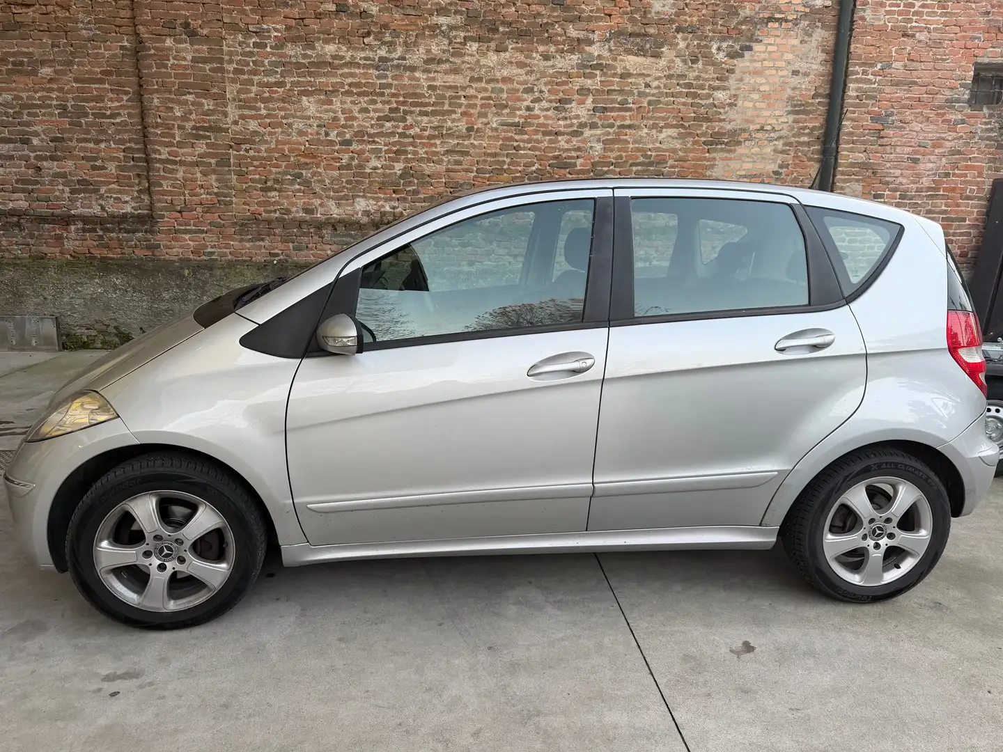 Mercedes-Benz A 150 A 150 Classic - 2