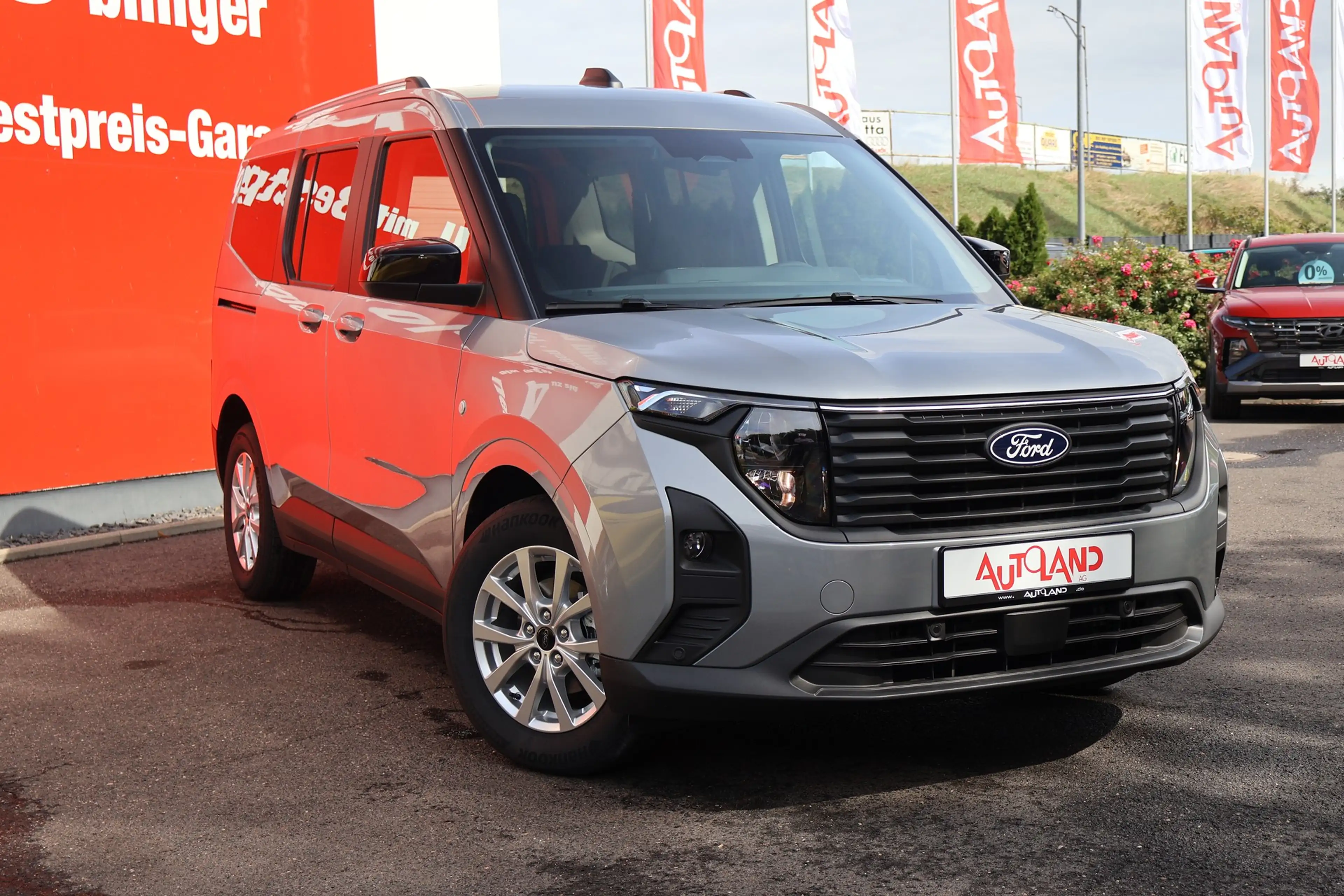 Ford Tourneo Courier Titanium 1.0 EB Aut. Kamera AHK — photo 6