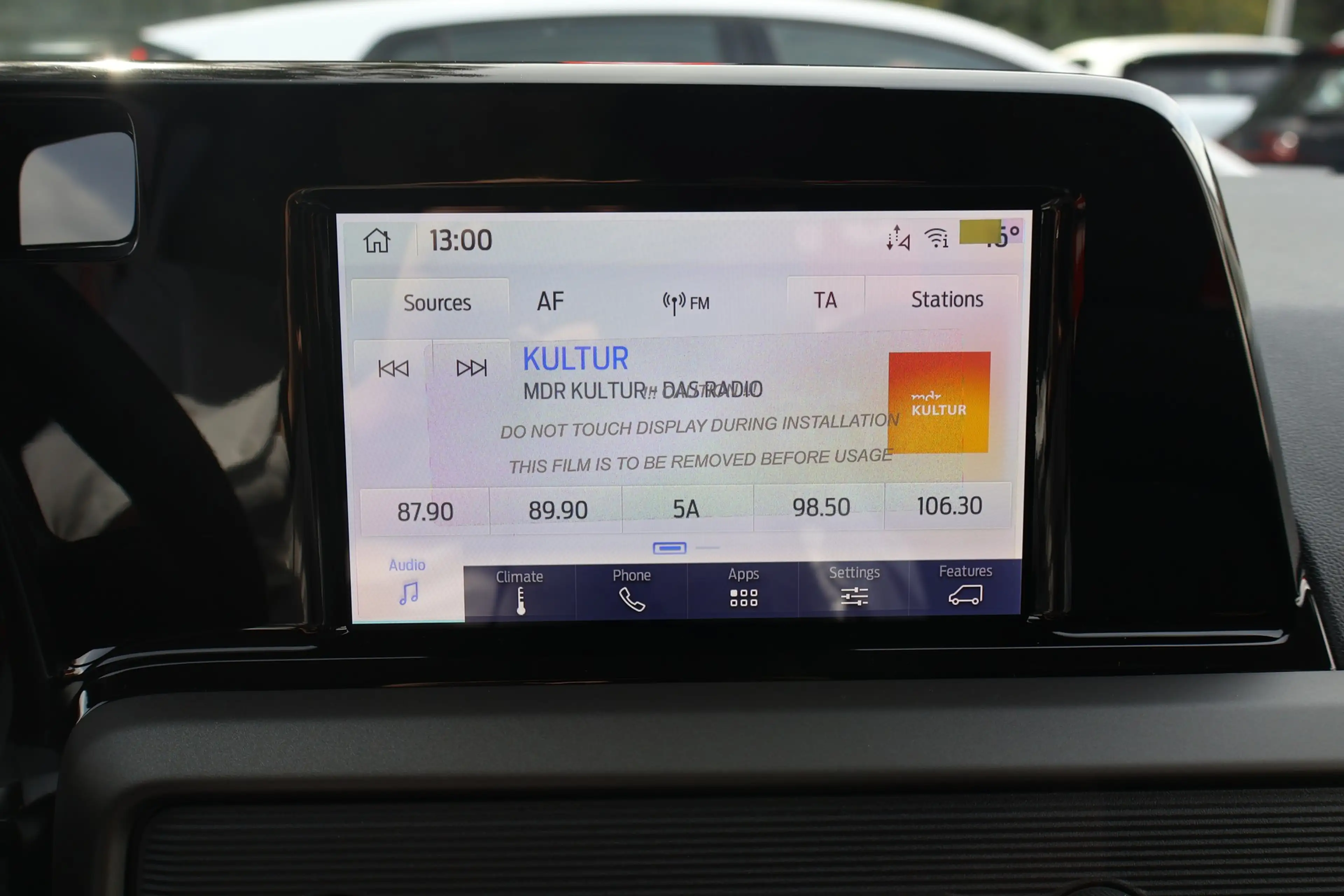 Ford Tourneo Courier Titanium 1.0 EB Aut. Kamera AHK — photo 13