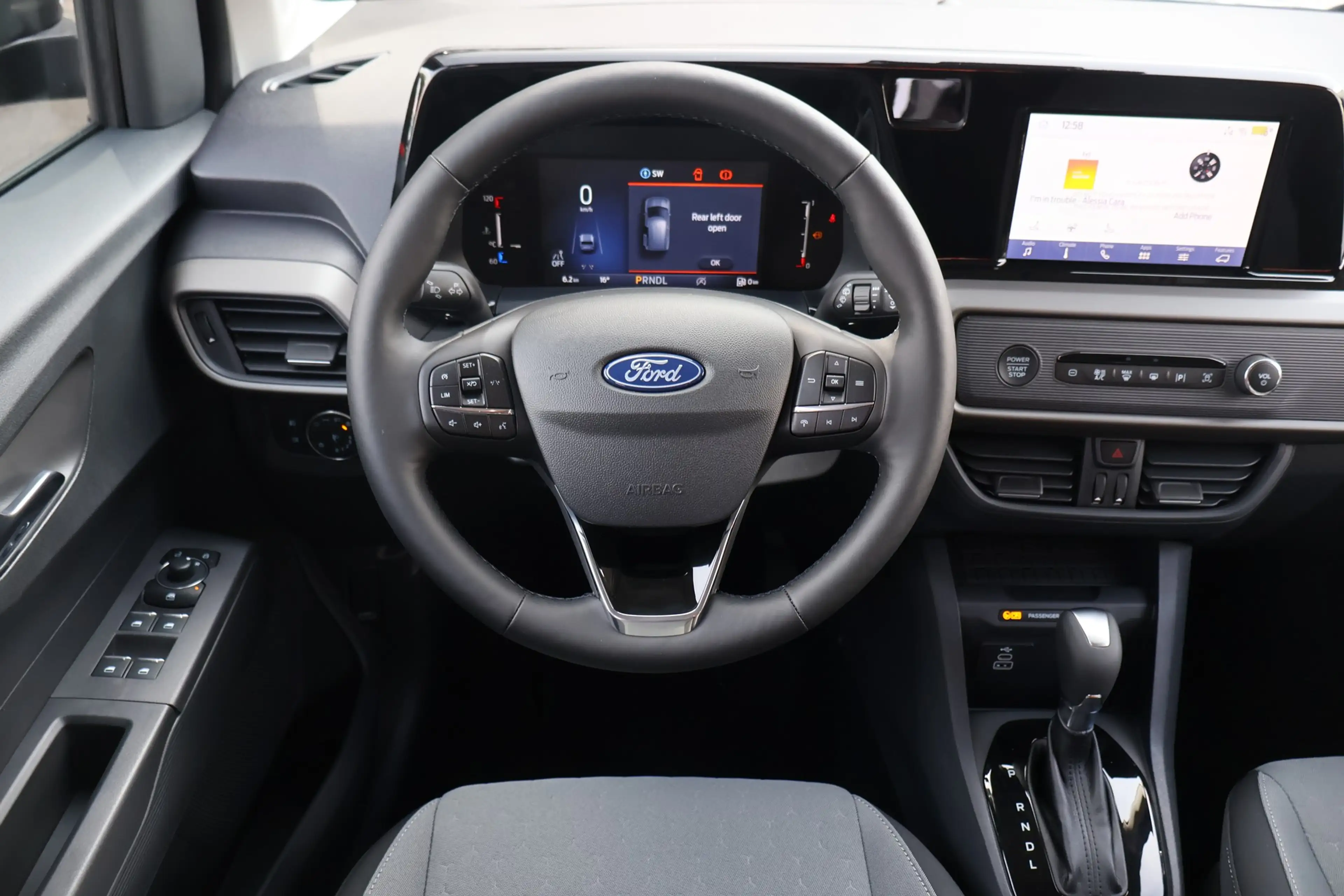 Ford Tourneo Courier Titanium 1.0 EB Aut. Kamera AHK — photo 10