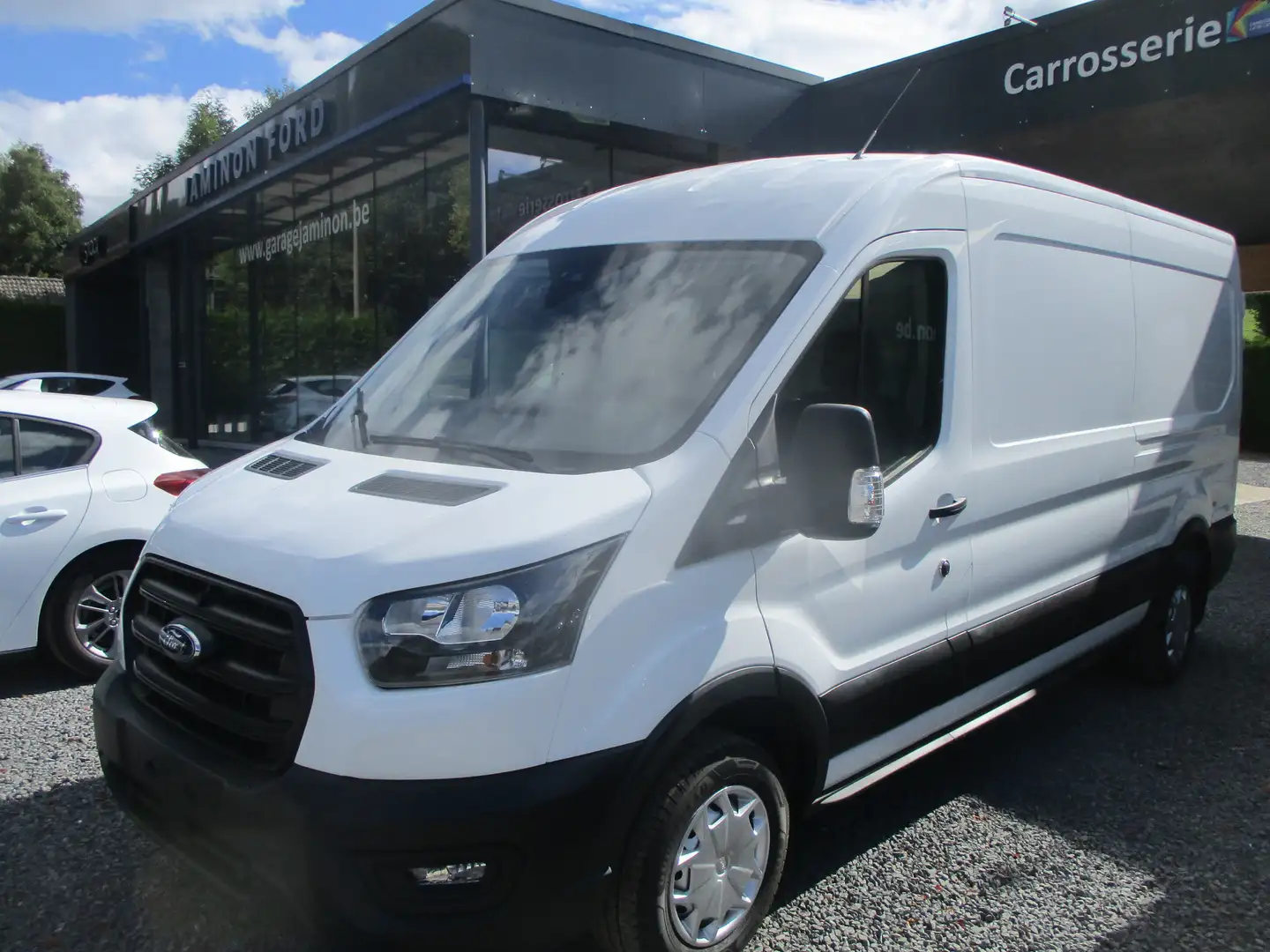 Ford Transit 2.0 TDCi L3H2 Trend  zéro KILOMETRE Blanc - 1