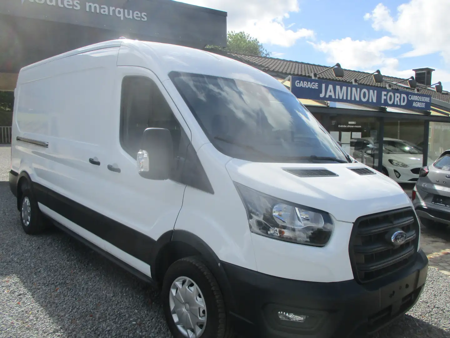 Ford Transit 2.0 TDCi L3H2 Trend  zéro KILOMETRE Blanc - 2