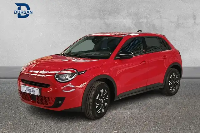Fiat 600 600e 115kw 54kwh La prima
