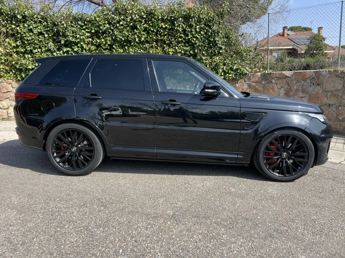 Land Rover Range Rover Sport 5.0 V8 SC SVR Aut. Negro - 1