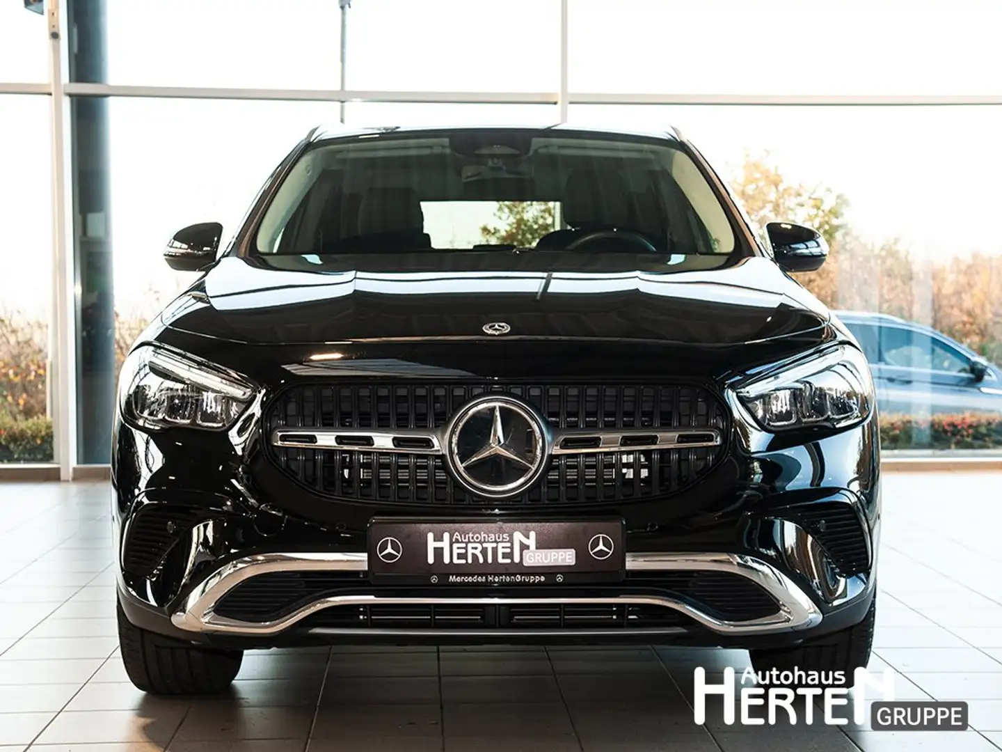 Mercedes-Benz GLA 250 e+PROGRESSIVE+AHK+LED+R-KAMERA+WINTER-P. Schwarz - 2