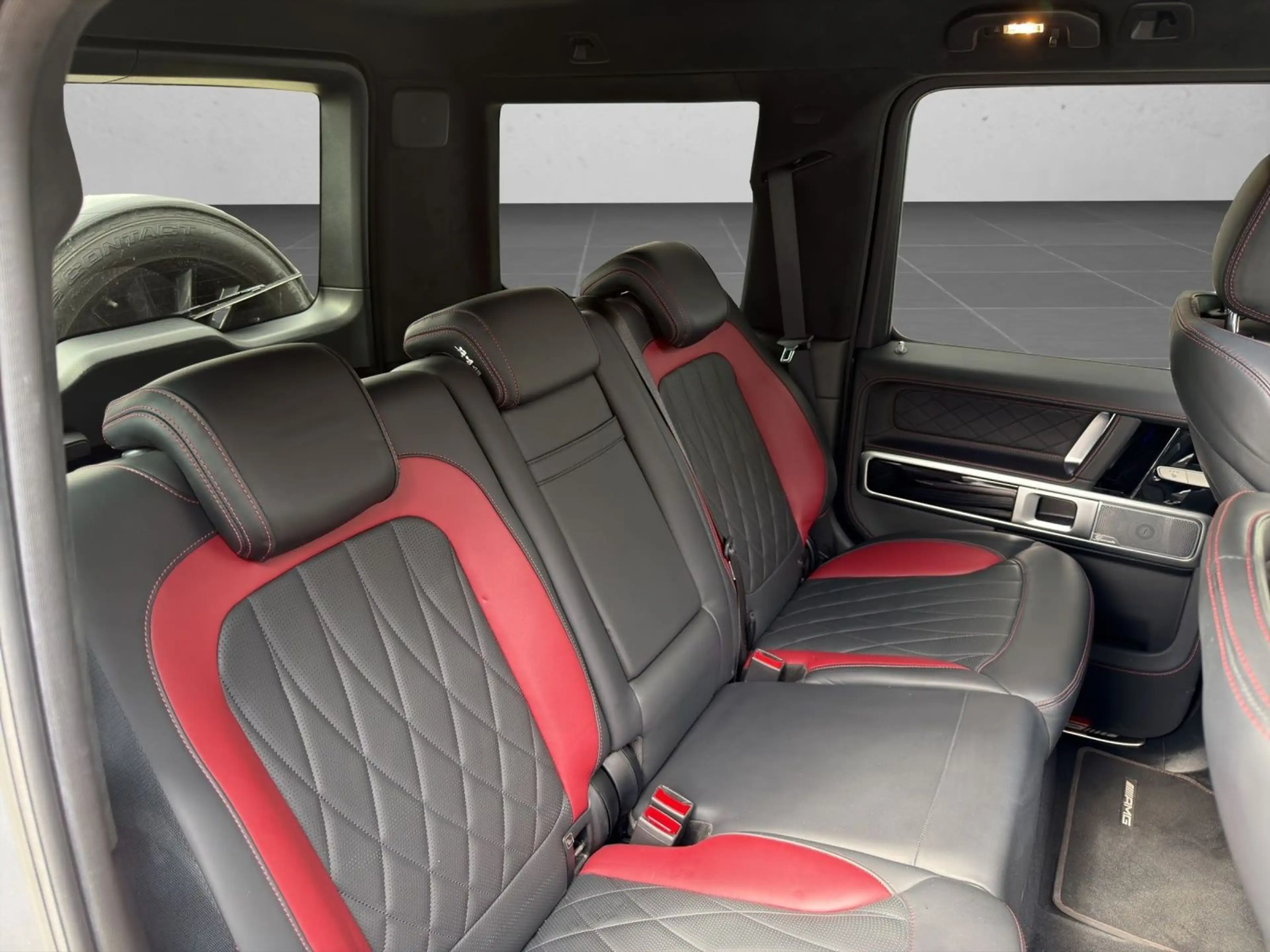 Mercedes-Benz G 63 AMG Superior- / Night- & Performance Paket / Standheiz — photo 13