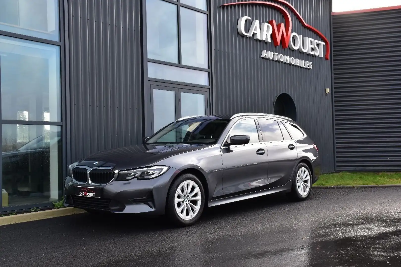 BMW 318 Touring (G21) 318D 150 LOUNGE BVA8 Grau - 1