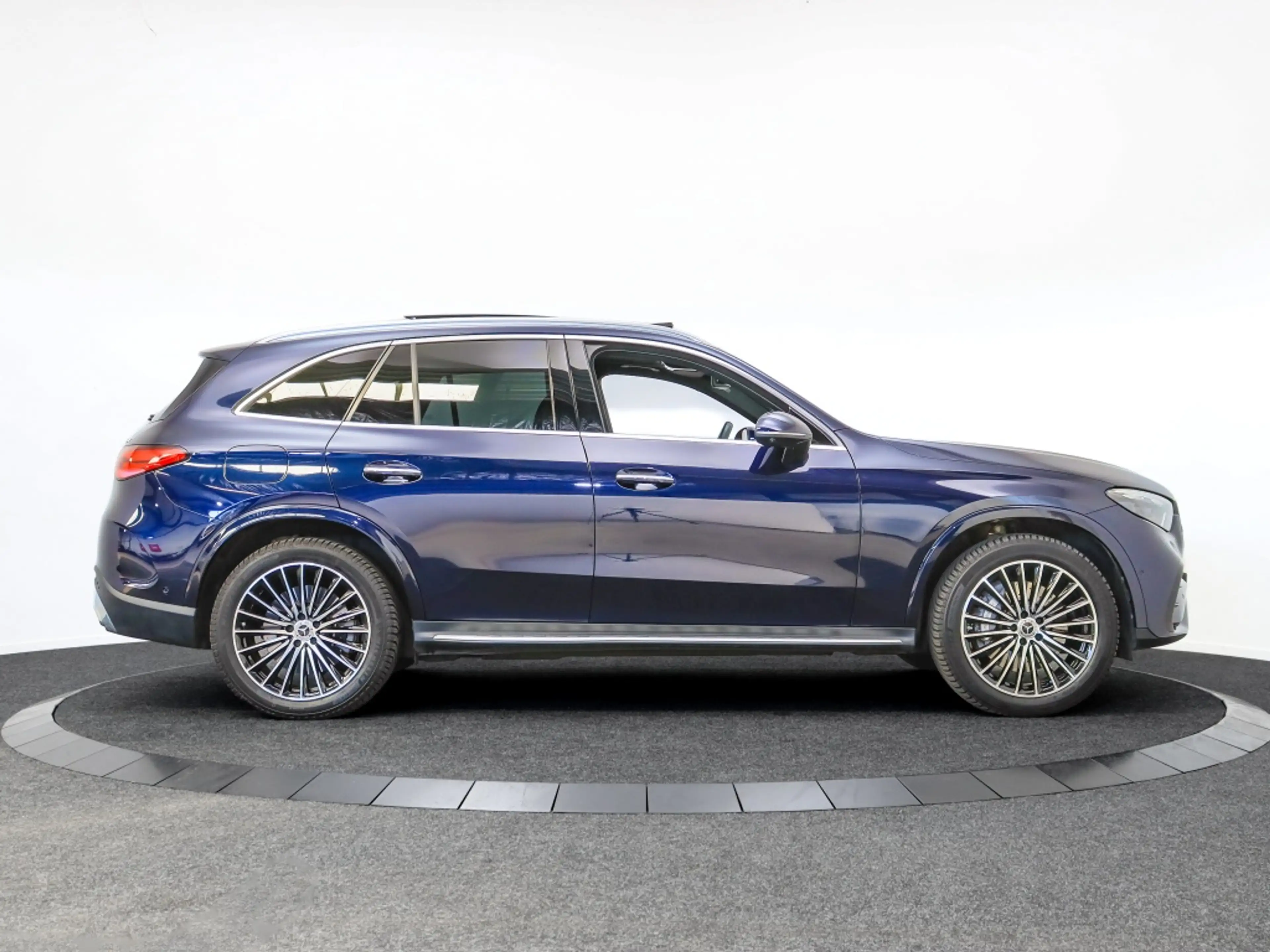 Mercedes-Benz GLC 400 400e 4MATIC AMG Line | 360° camera | Burmester | M — photo 12