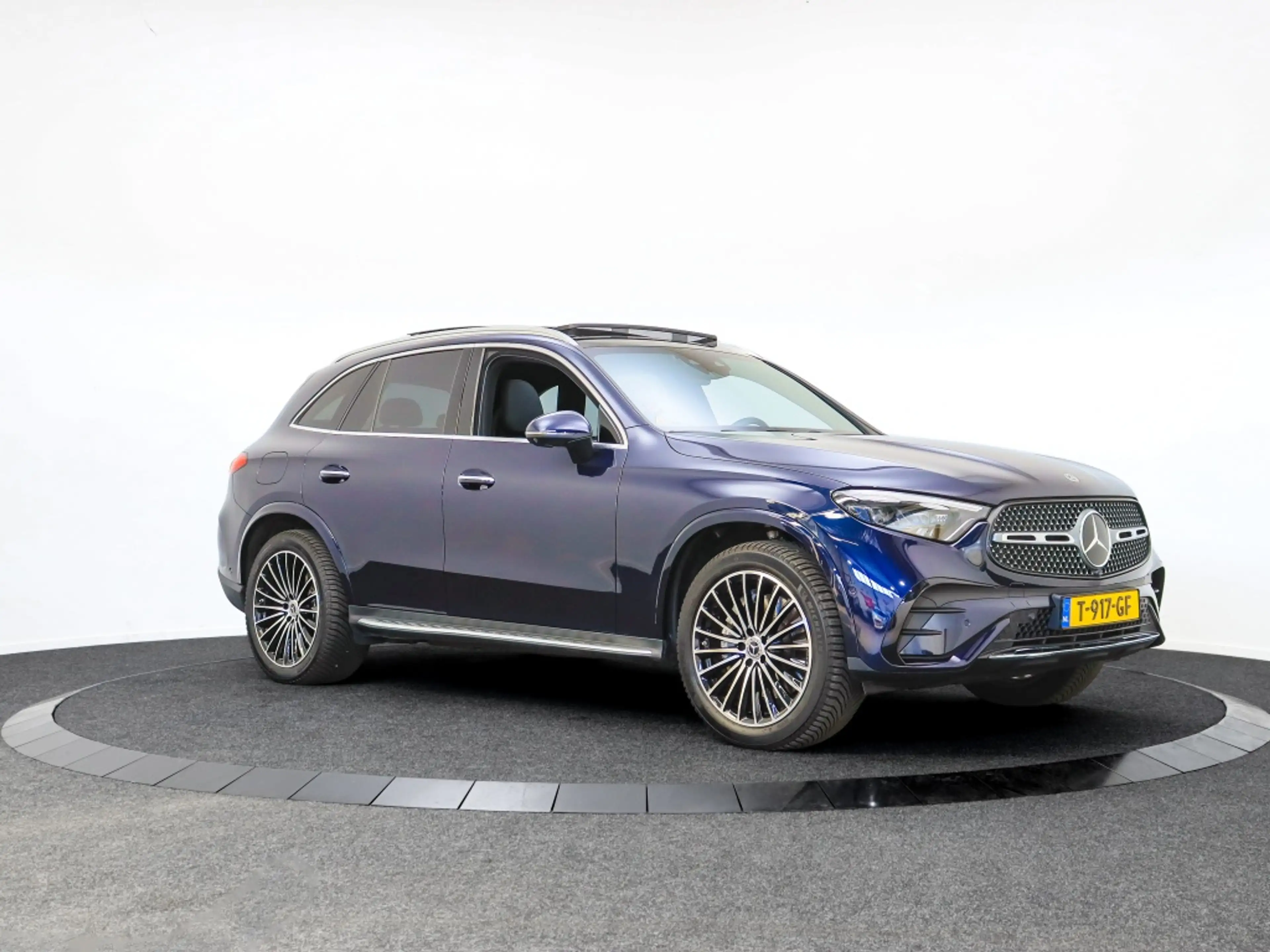 Mercedes-Benz GLC 400 400e 4MATIC AMG Line | 360° camera | Burmester | M — photo 13