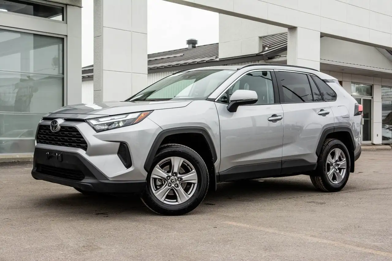 Toyota RAV 4 снимка Toyota RAV 4