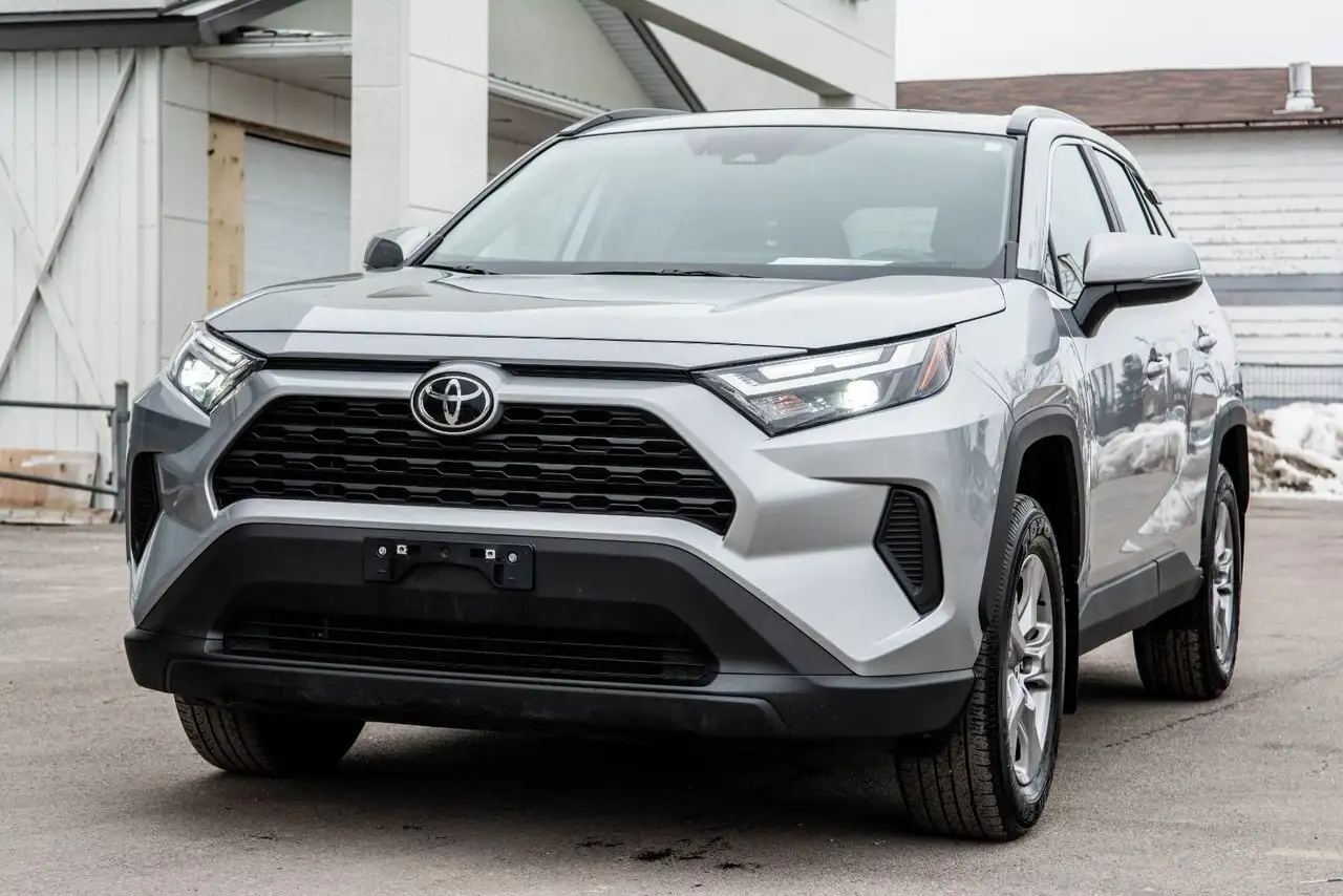 Toyota RAV 4 снимка Toyota RAV 4