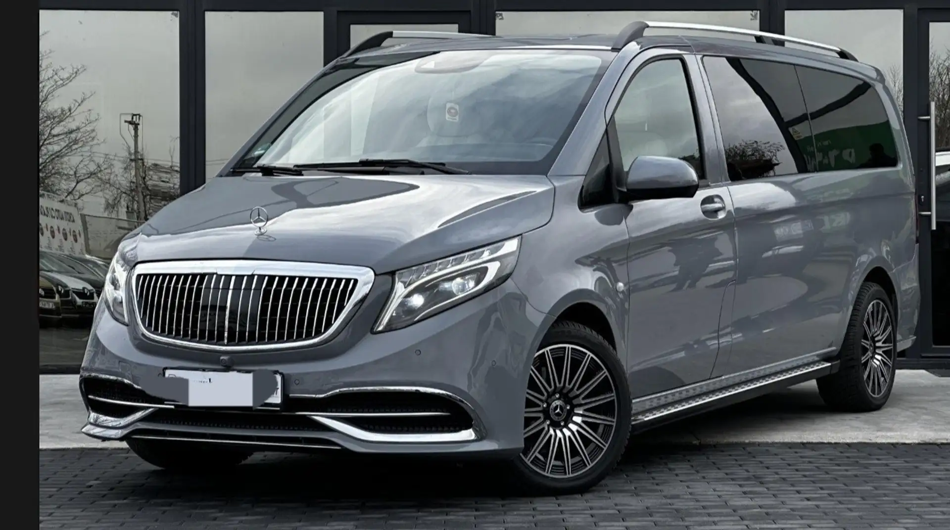 Mercedes-Benz Vito 119 CDI (BlueTEC) 4MATIC Extralang Aut. Grau - 1