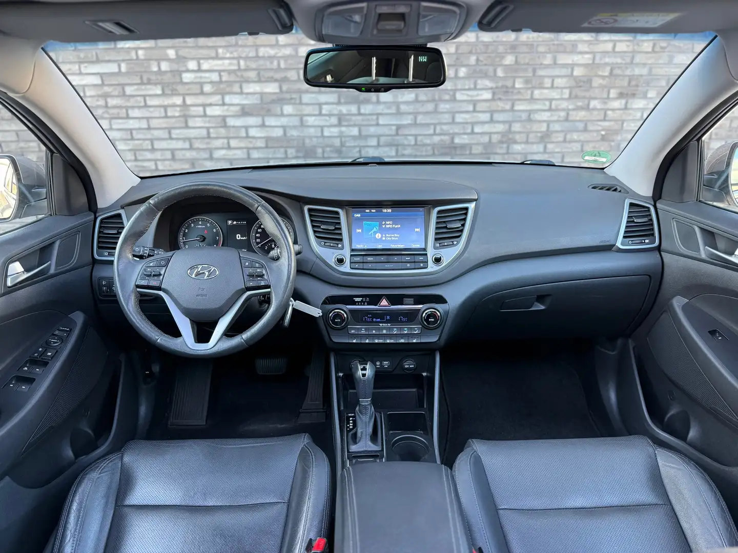 Hyundai TUCSON 1.6 T-GDi Premium 4WD Aut|Panorama|1600kg Trekgewi Beige - 2