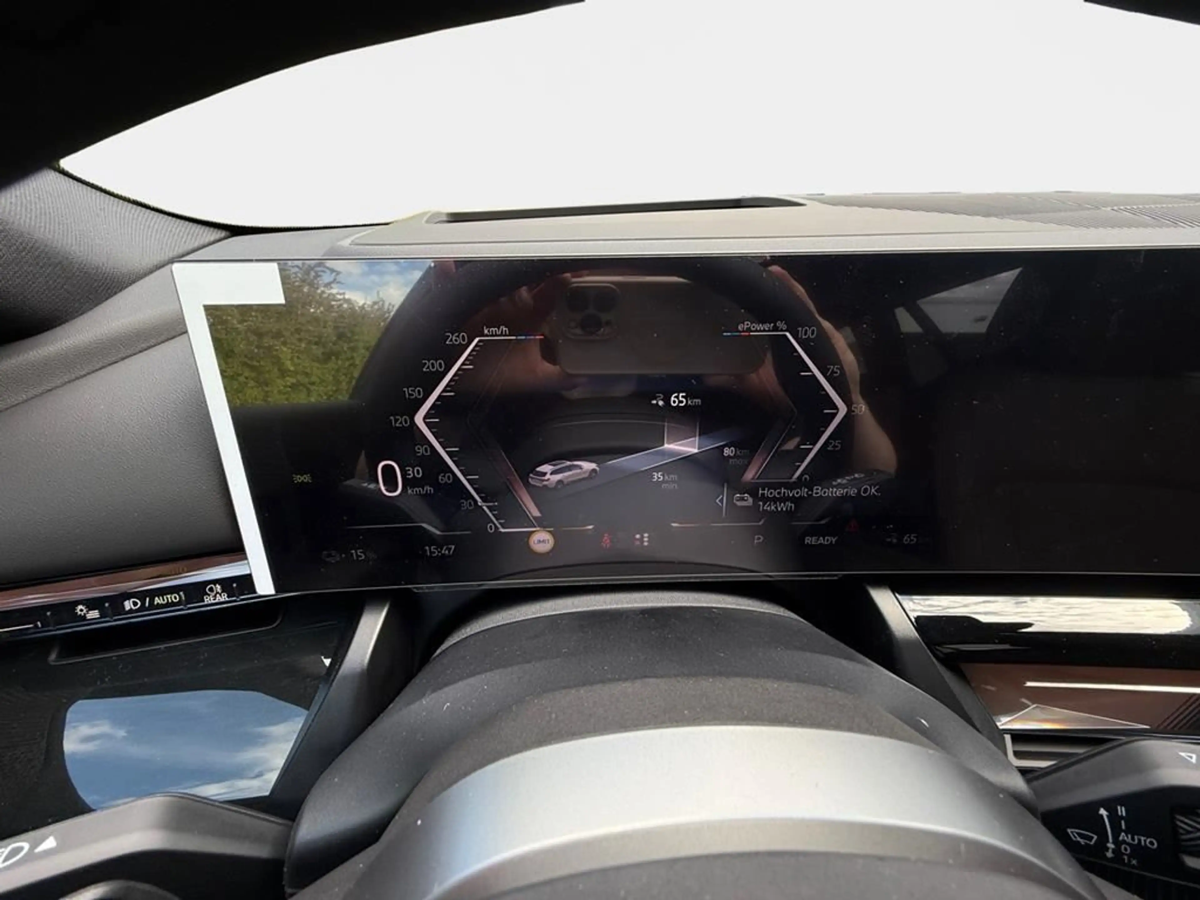 BMW i5 — photo 10