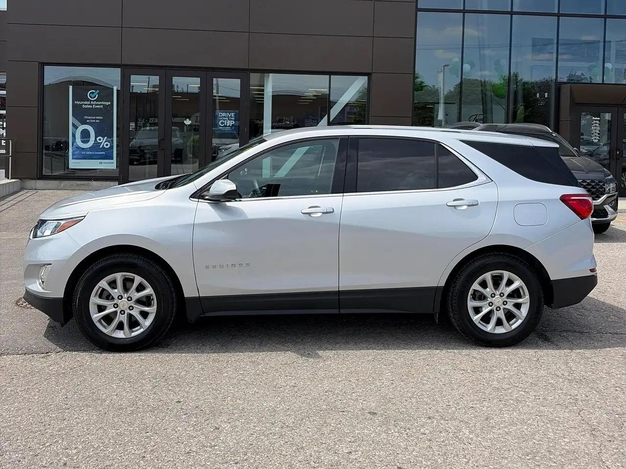 Chevrolet Equinox снимка Chevrolet Equinox