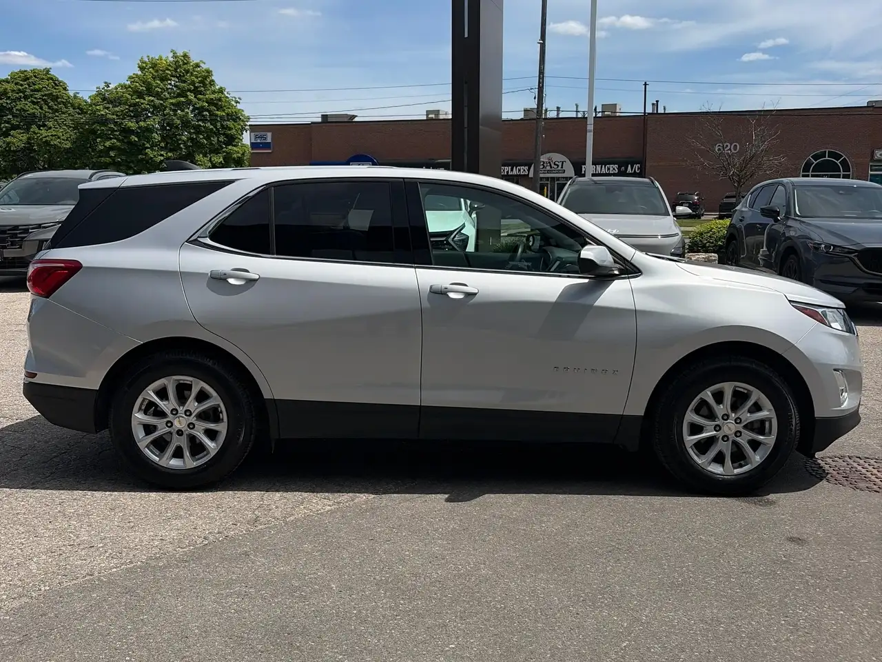 Chevrolet Equinox снимка Chevrolet Equinox