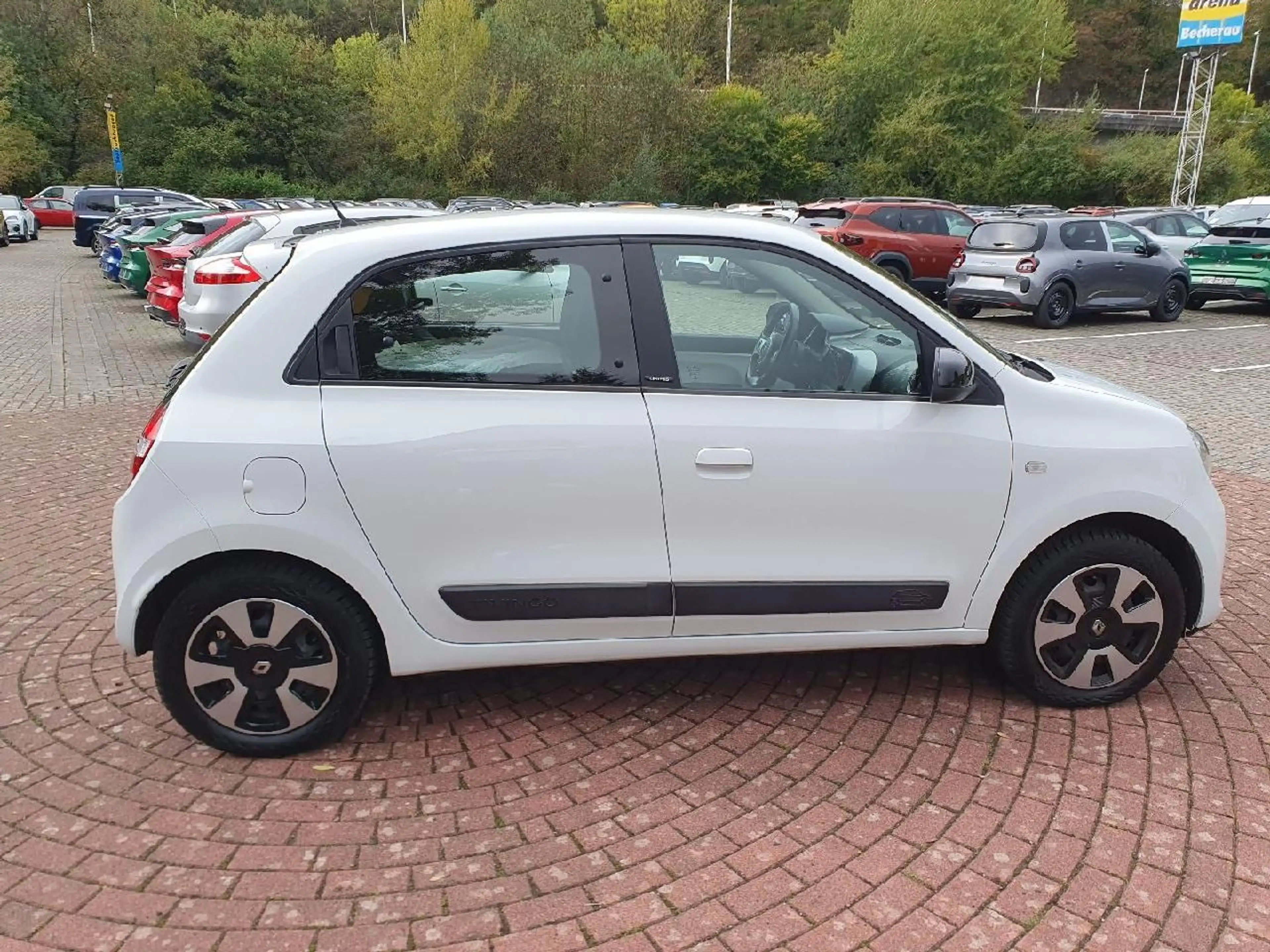 Renault Twingo Limited AUTOMATIK — photo 6