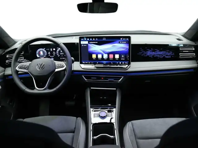 Volkswagen Tiguan view 8