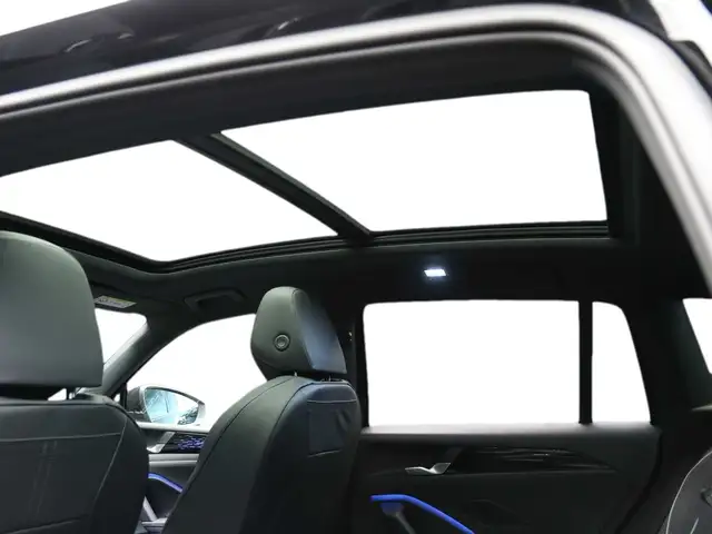 Volkswagen Tiguan view 13
