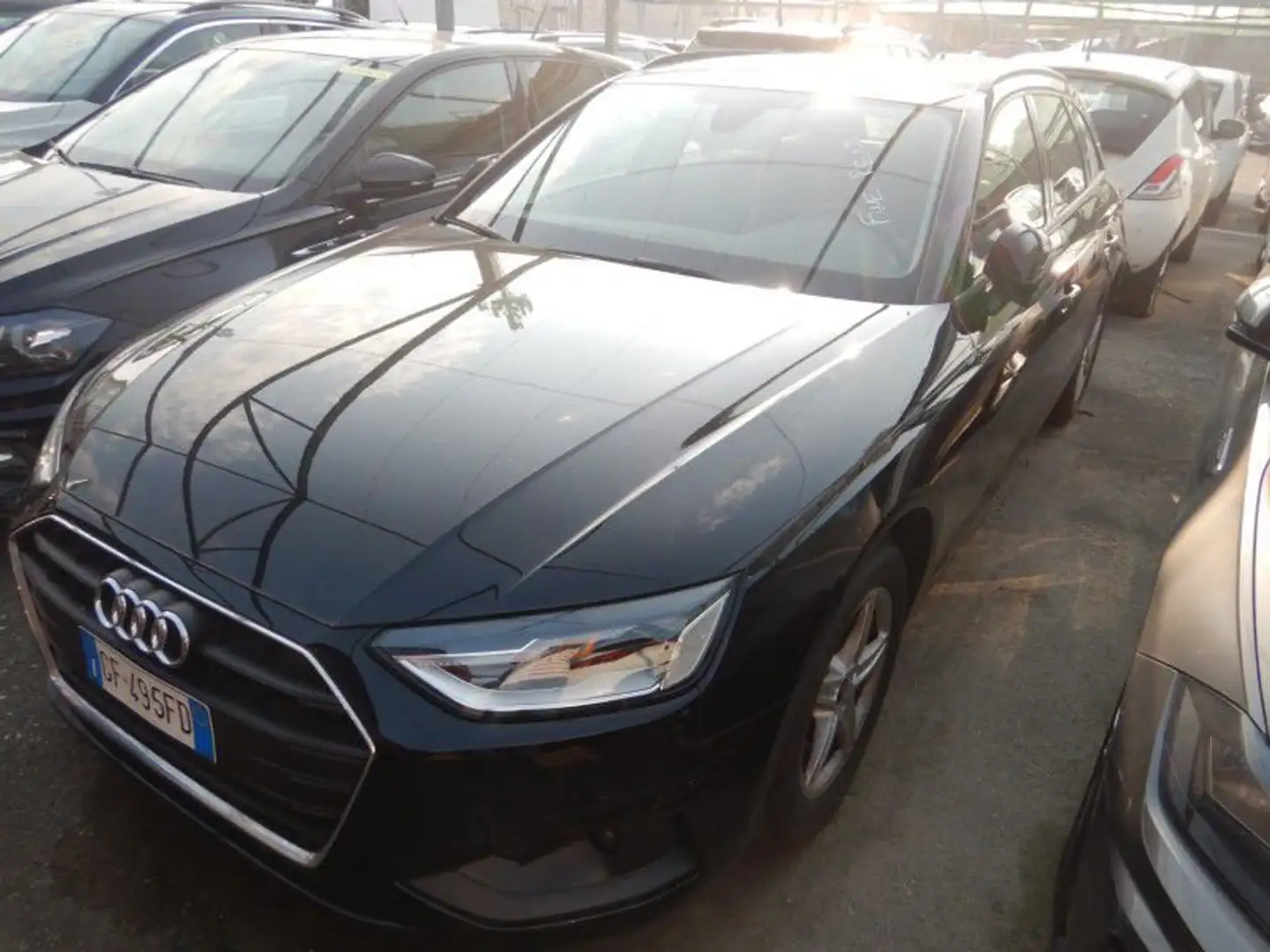Audi A4 A4 35 TDI/163 CV S tronic Schwarz - 1