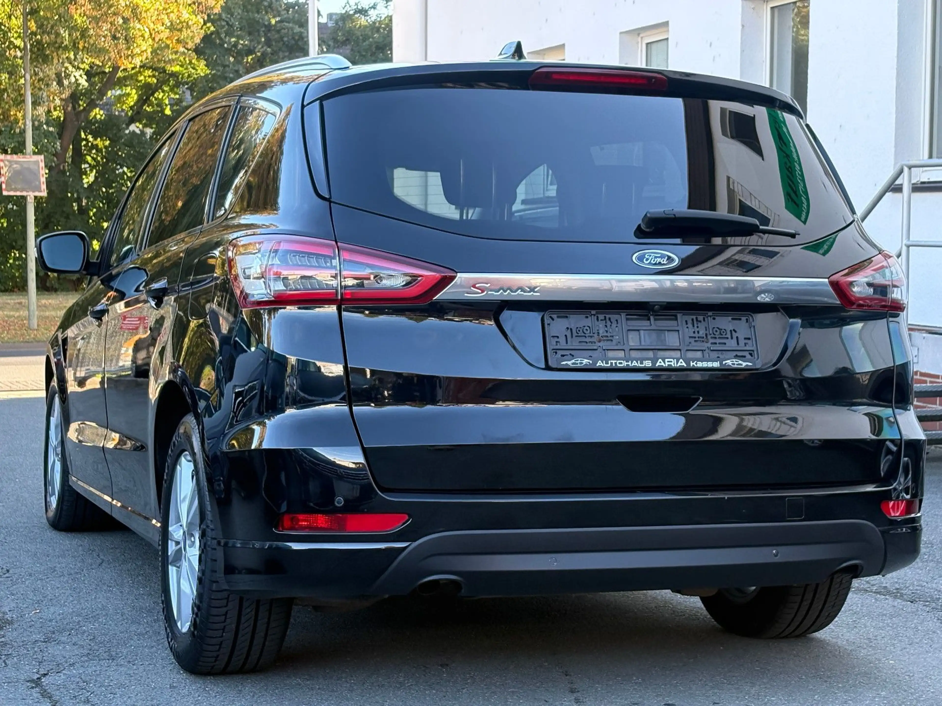 Ford S-Max S-MAX 2.0 EcoBlue AUT. Titanium 7.SITZER KAM LED — photo 7