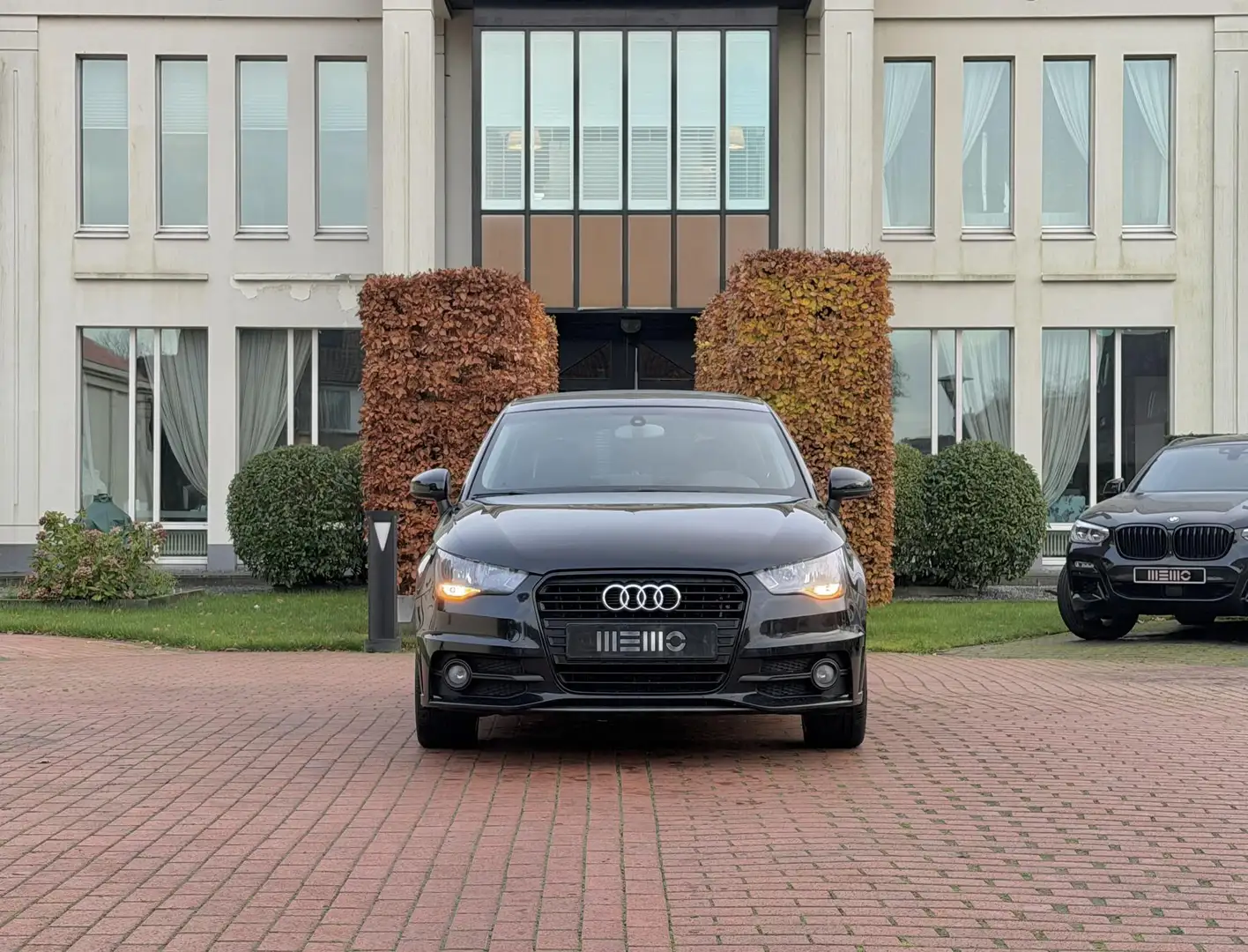 Audi A1 Sportback 1.2 TFSI Ambition Pro Line - S line - St Noir - 2