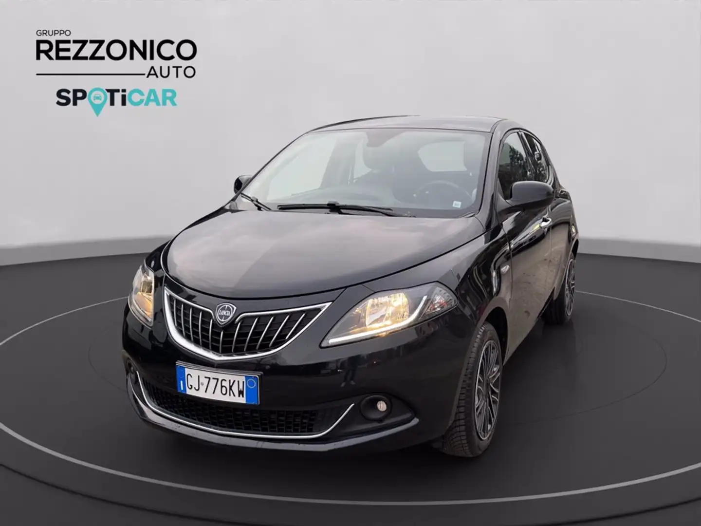 Lancia Ypsilon 1.0 firefly hybrid Gold s&s 70cv per NEOPATENTATI! Grigio - 1