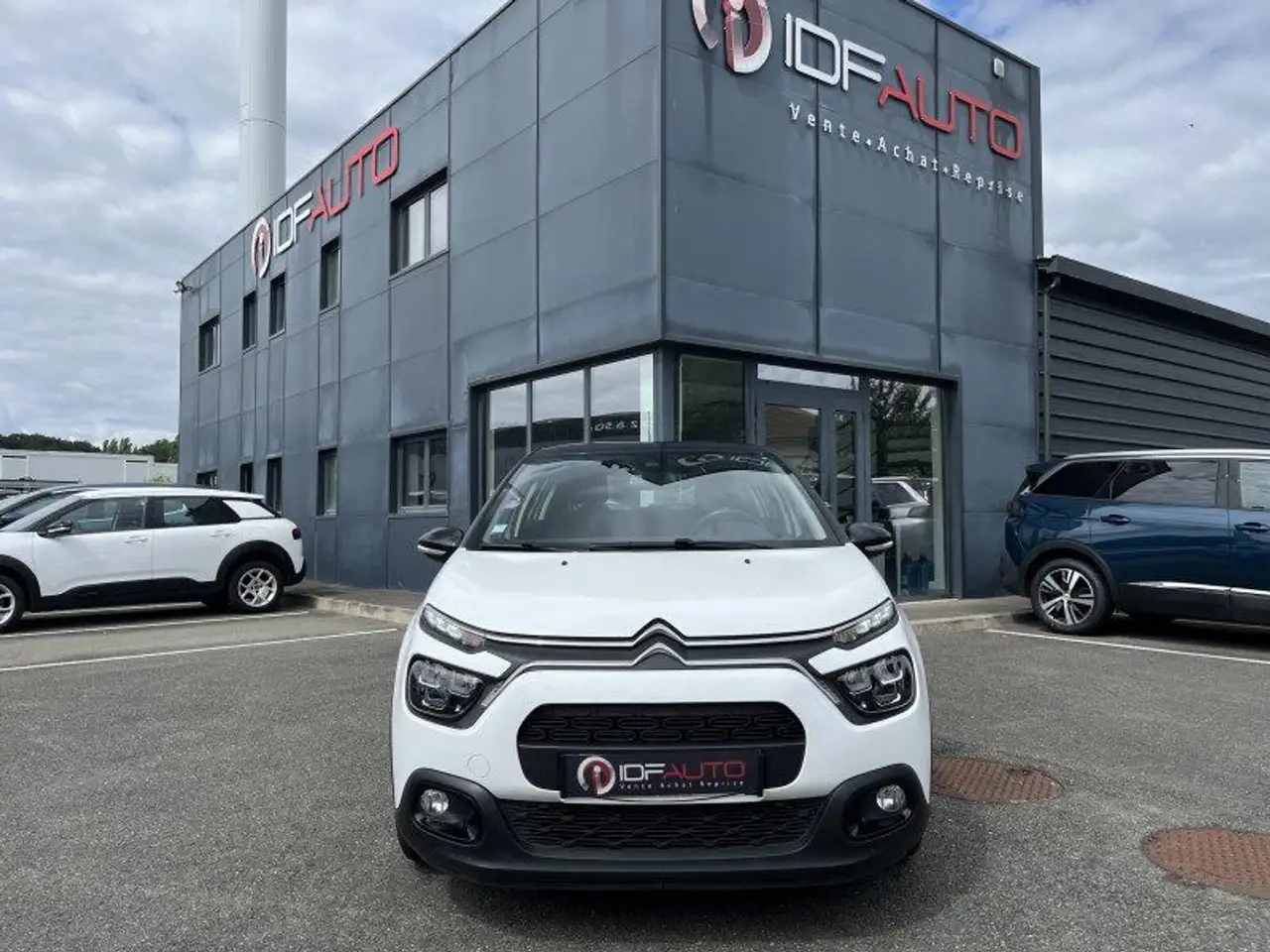 Citroen C3 1.2 PURETECH 110CH S\u0026S SHINE 120-12