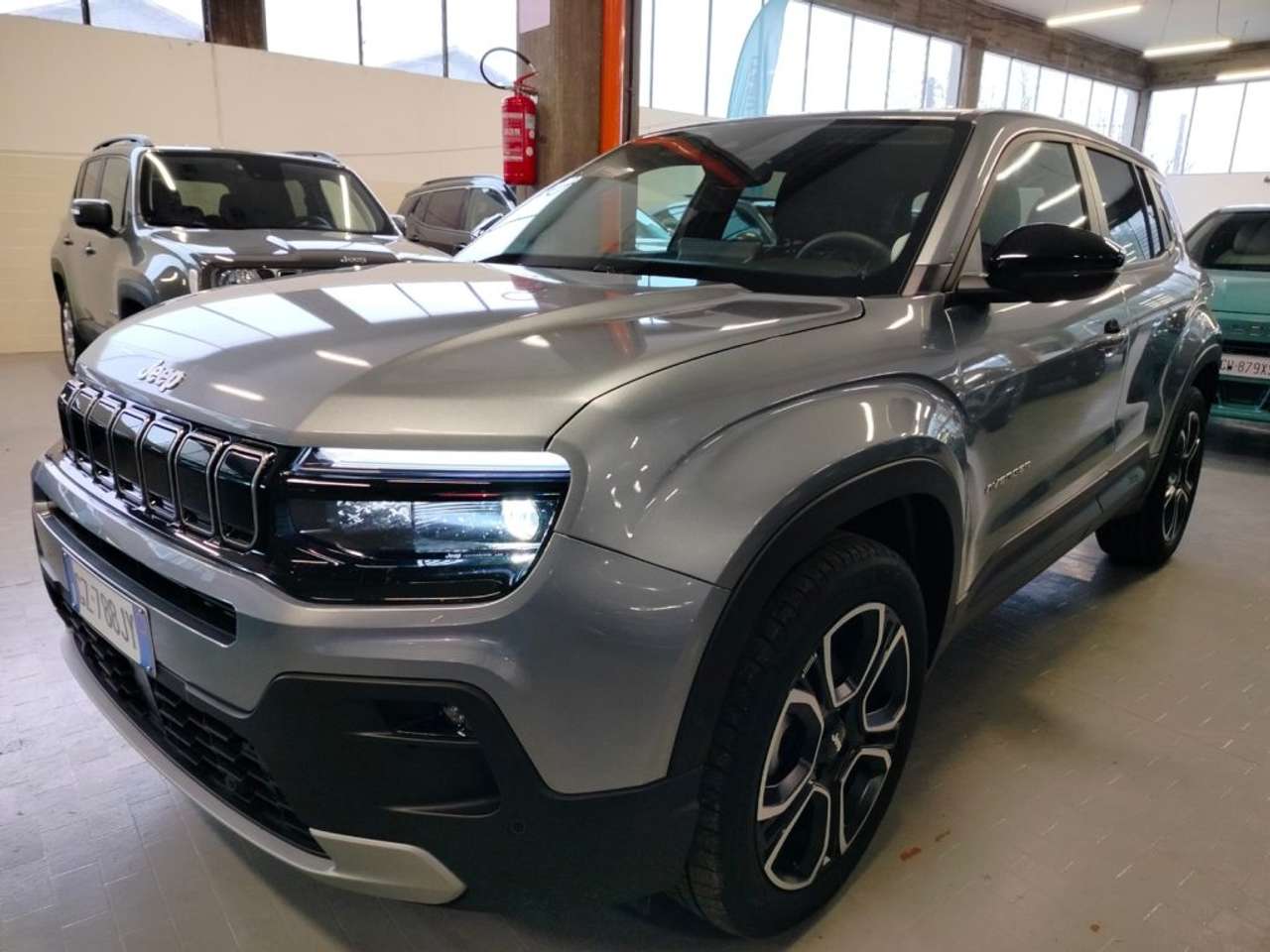 Jeep Avenger 1.2 Turbo 100 CV Summit MY25