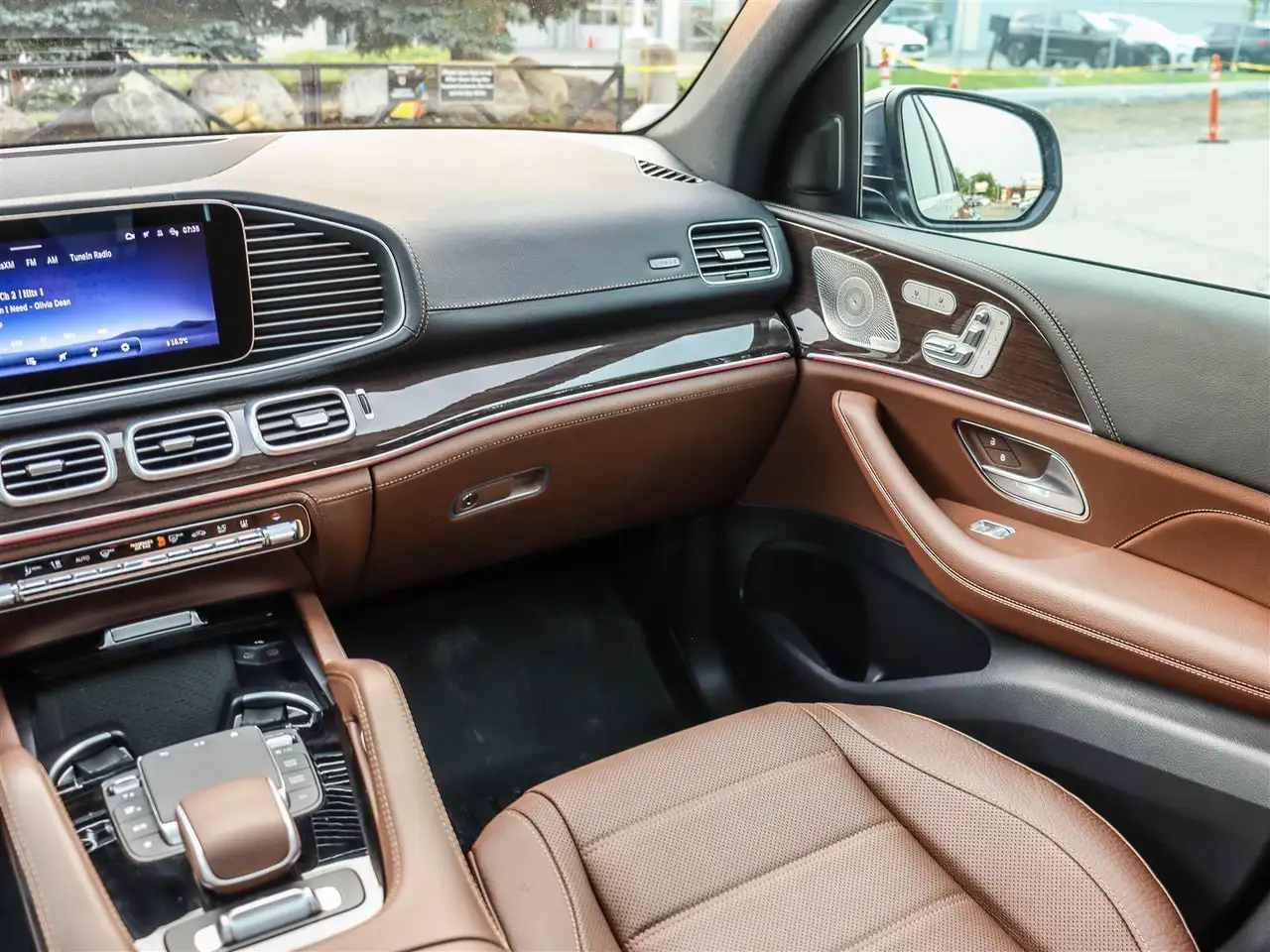 Mercedes-Benz GLE photo Mercedes-Benz GLE